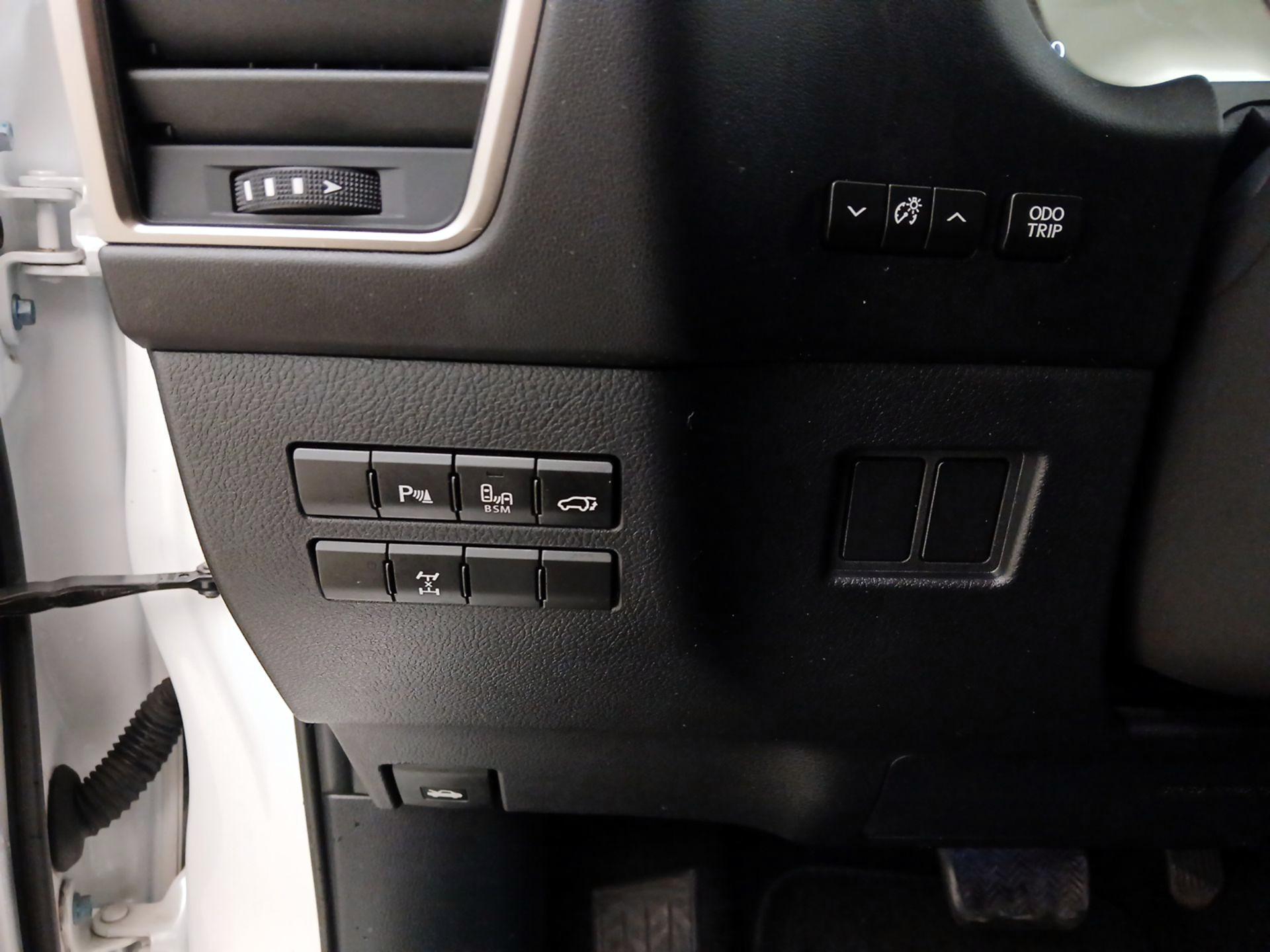 Thumbnail: 2017 Lexus NX - 13