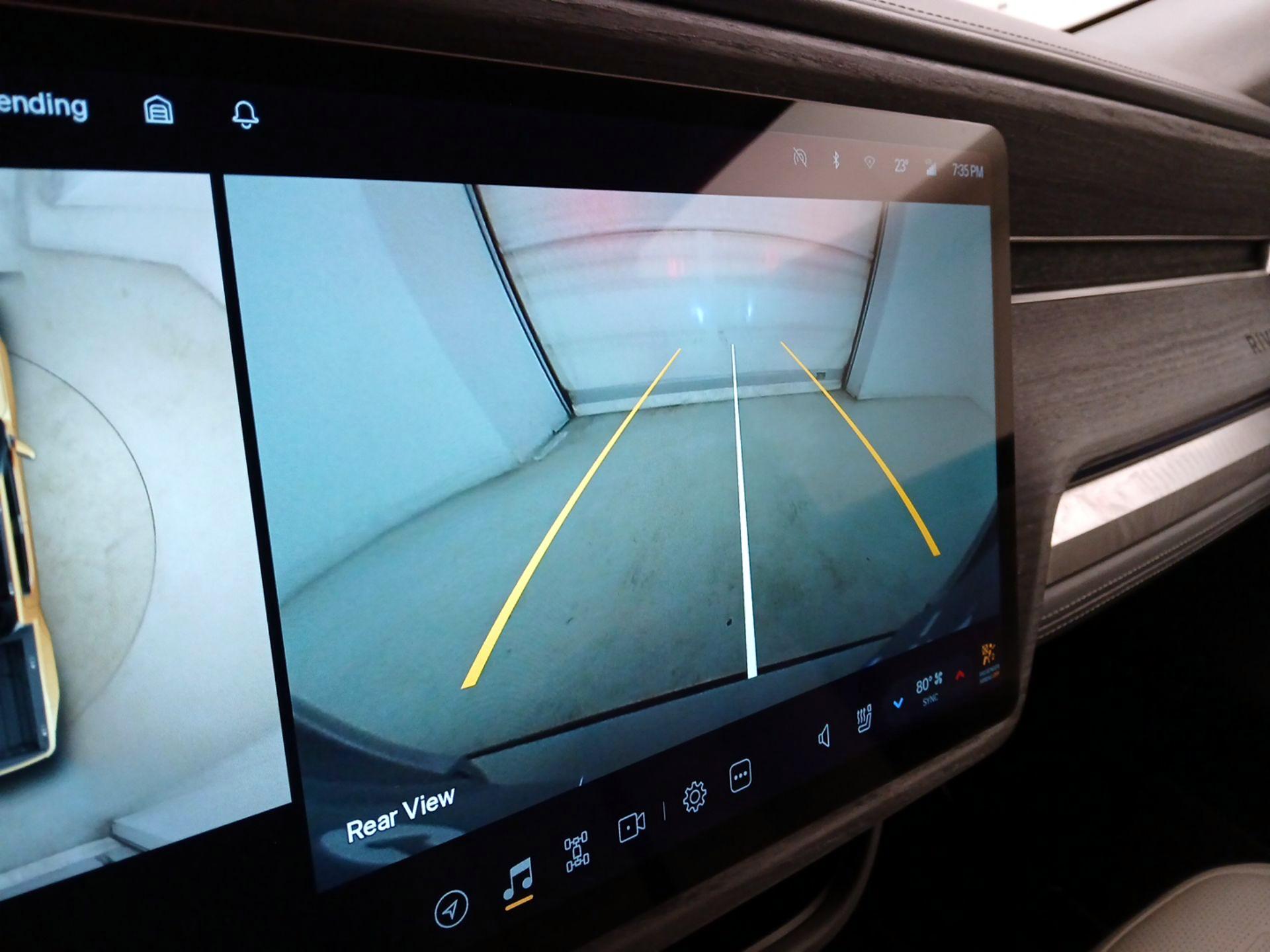 Thumbnail: 2023 Rivian R1T - 14