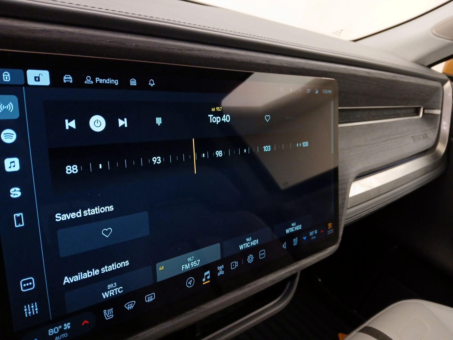 Thumbnail: 2023 Rivian R1T - 15