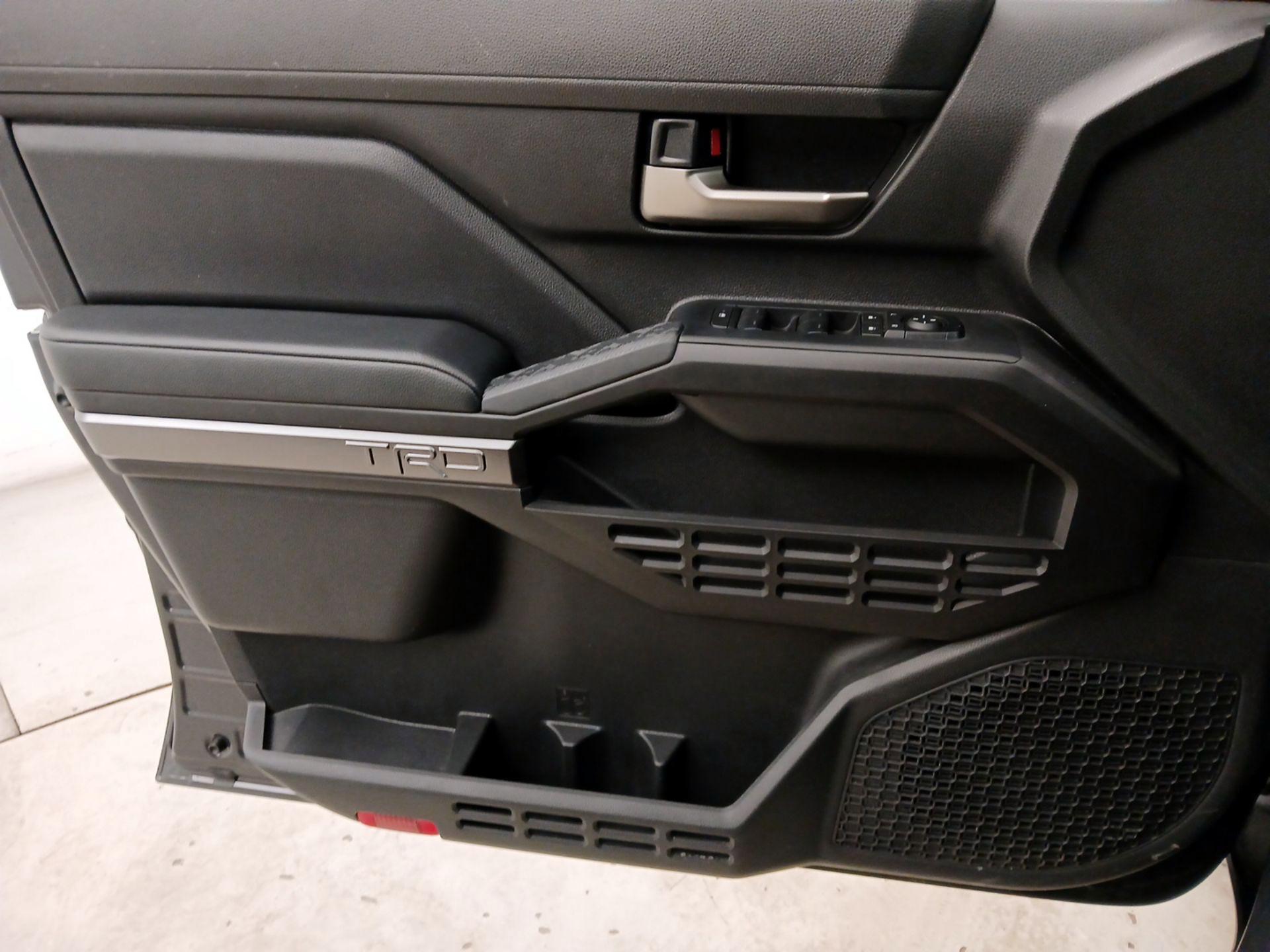 Thumbnail: 2025 Toyota Tacoma - 12