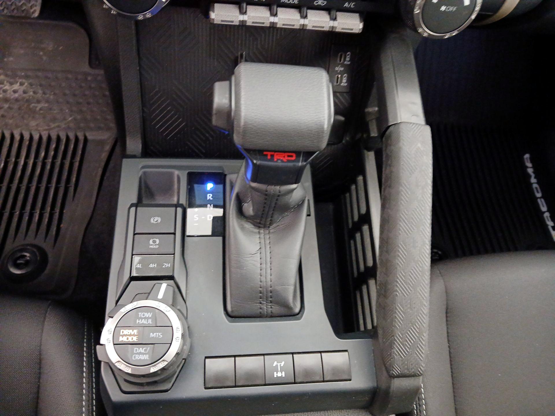 Thumbnail: 2025 Toyota Tacoma - 17