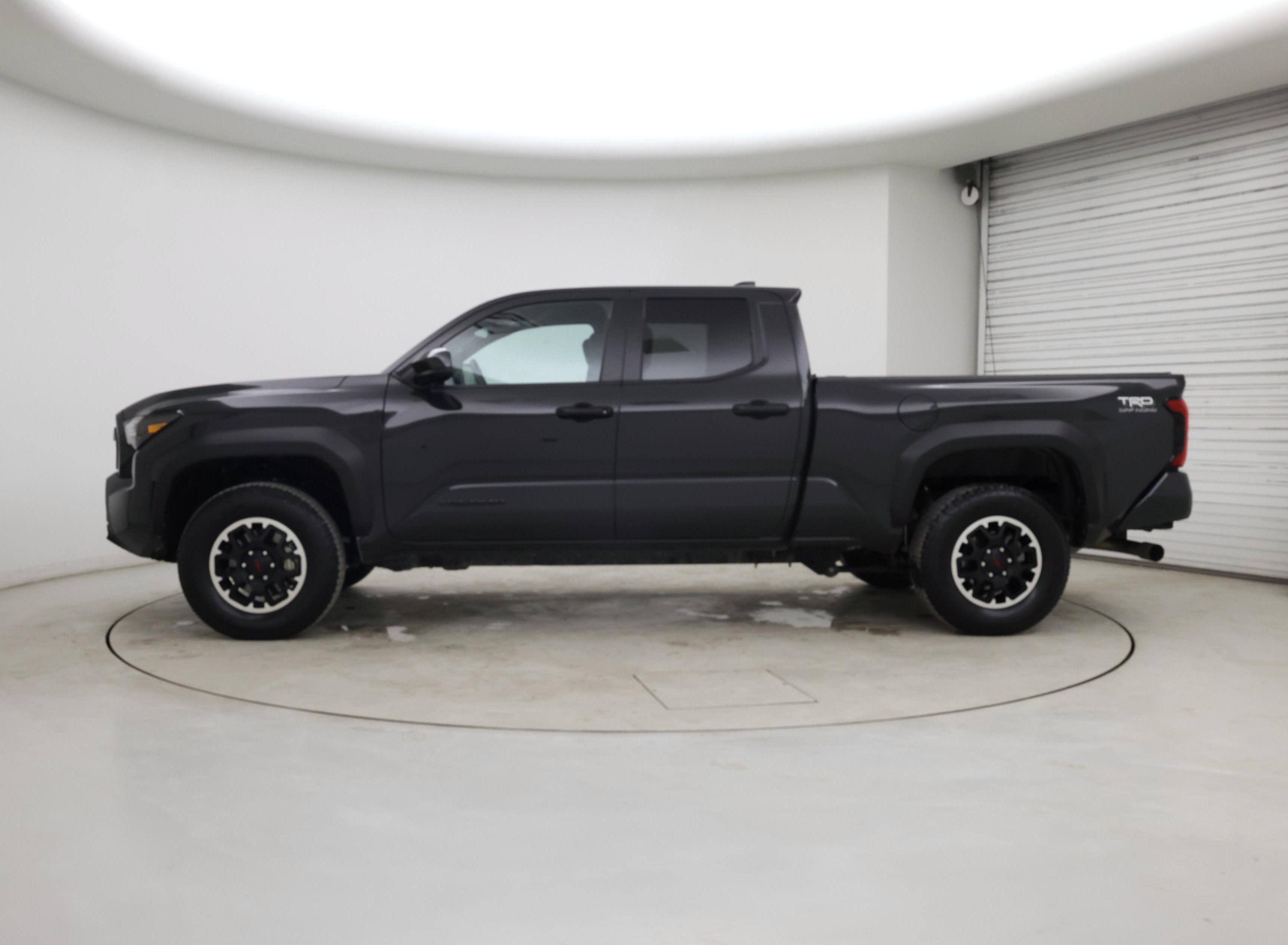 Thumbnail: 2025 Toyota Tacoma - 3