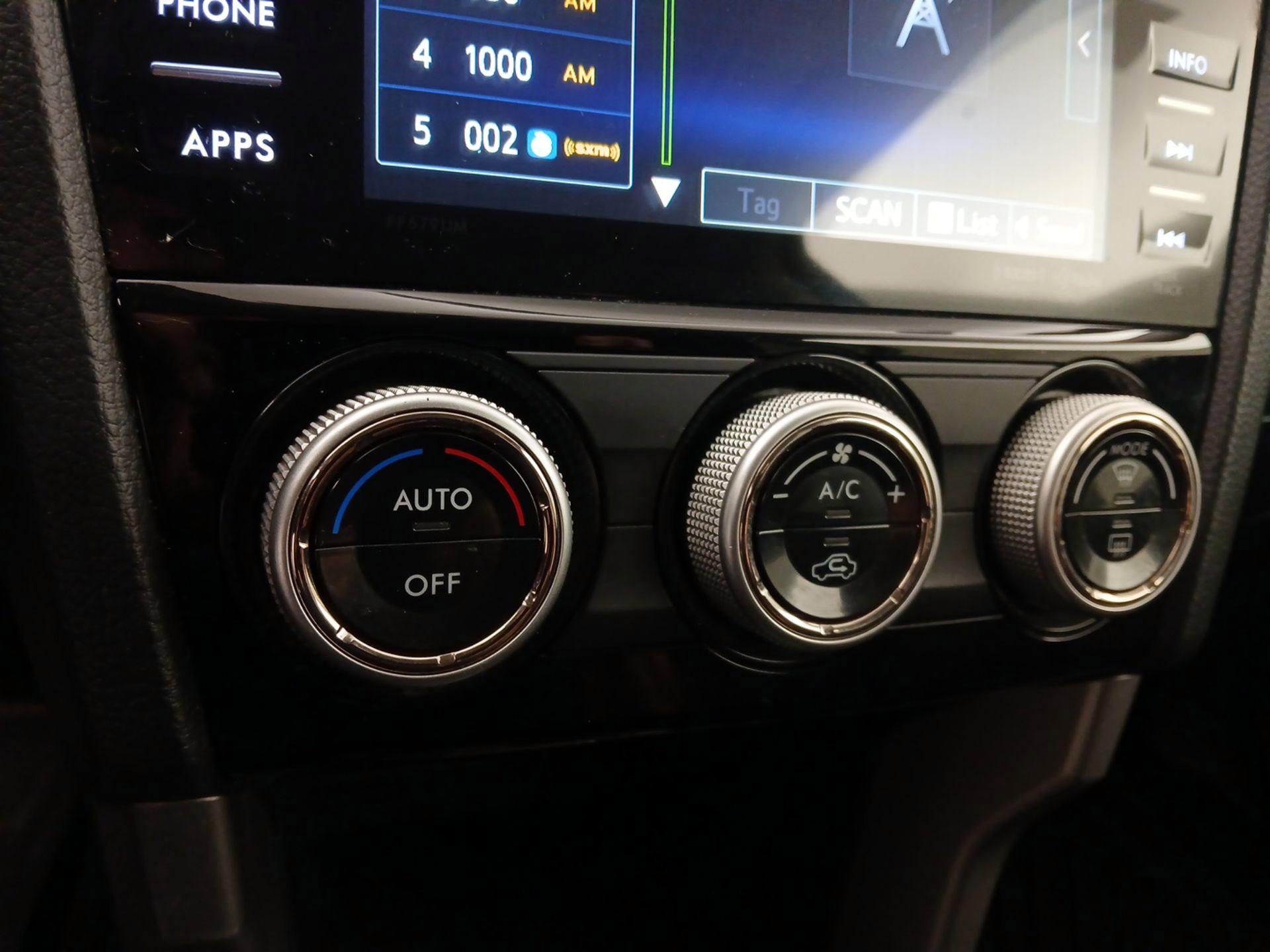 Thumbnail: 2018 Subaru Forester - 16