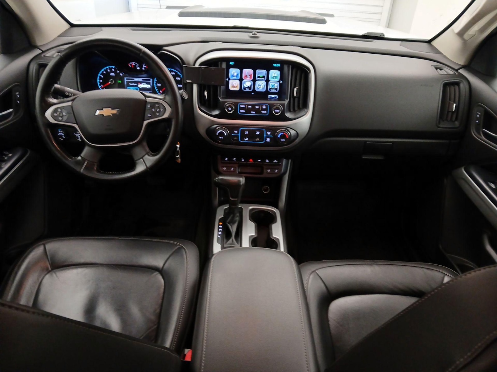 2018 Chevrolet Colorado ZR2 - Photo 10