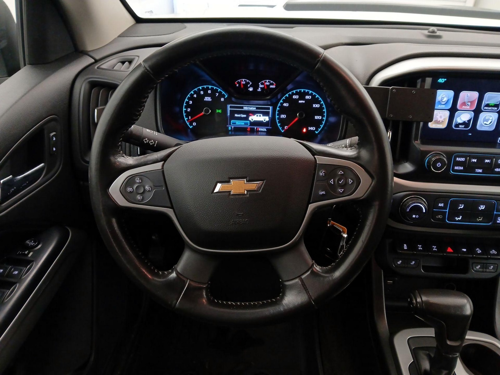 2018 Chevrolet Colorado ZR2 - Photo 11