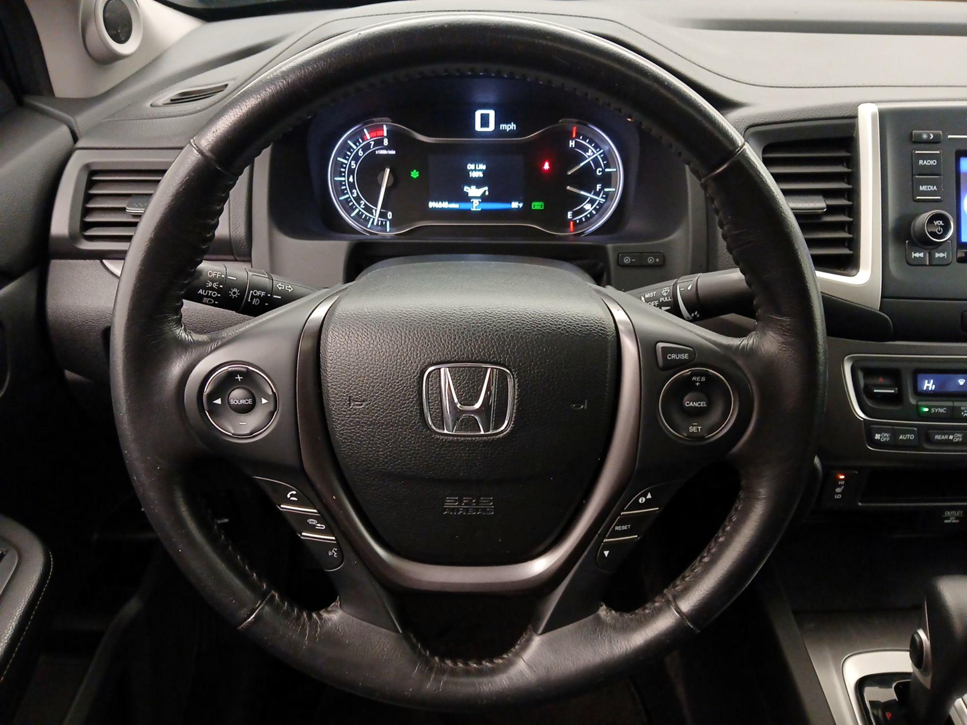 Thumbnail: 2019 Honda Ridgeline - 10