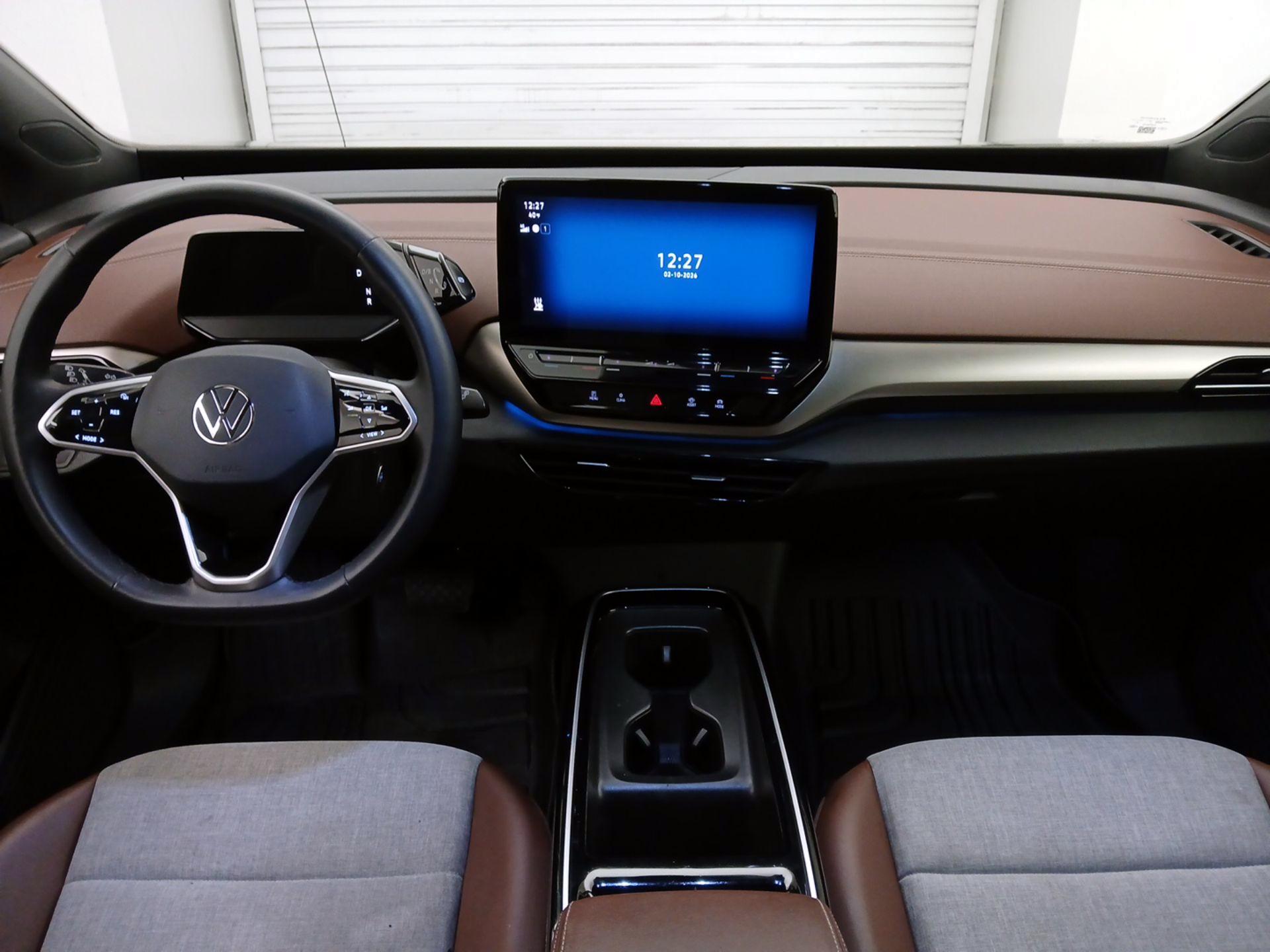 Thumbnail: 2023 Volkswagen ID.4 - 9