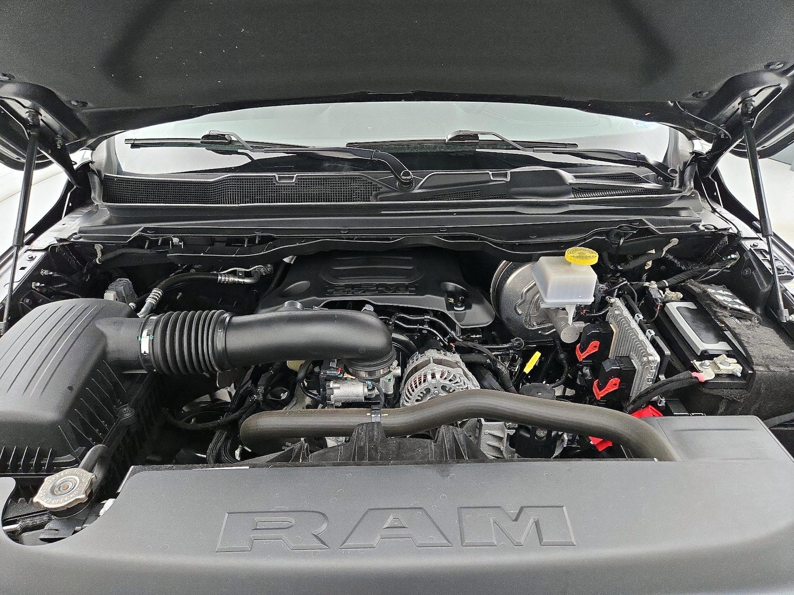 2022 RAM Ram 1500 Pickup Laramie - Photo 23