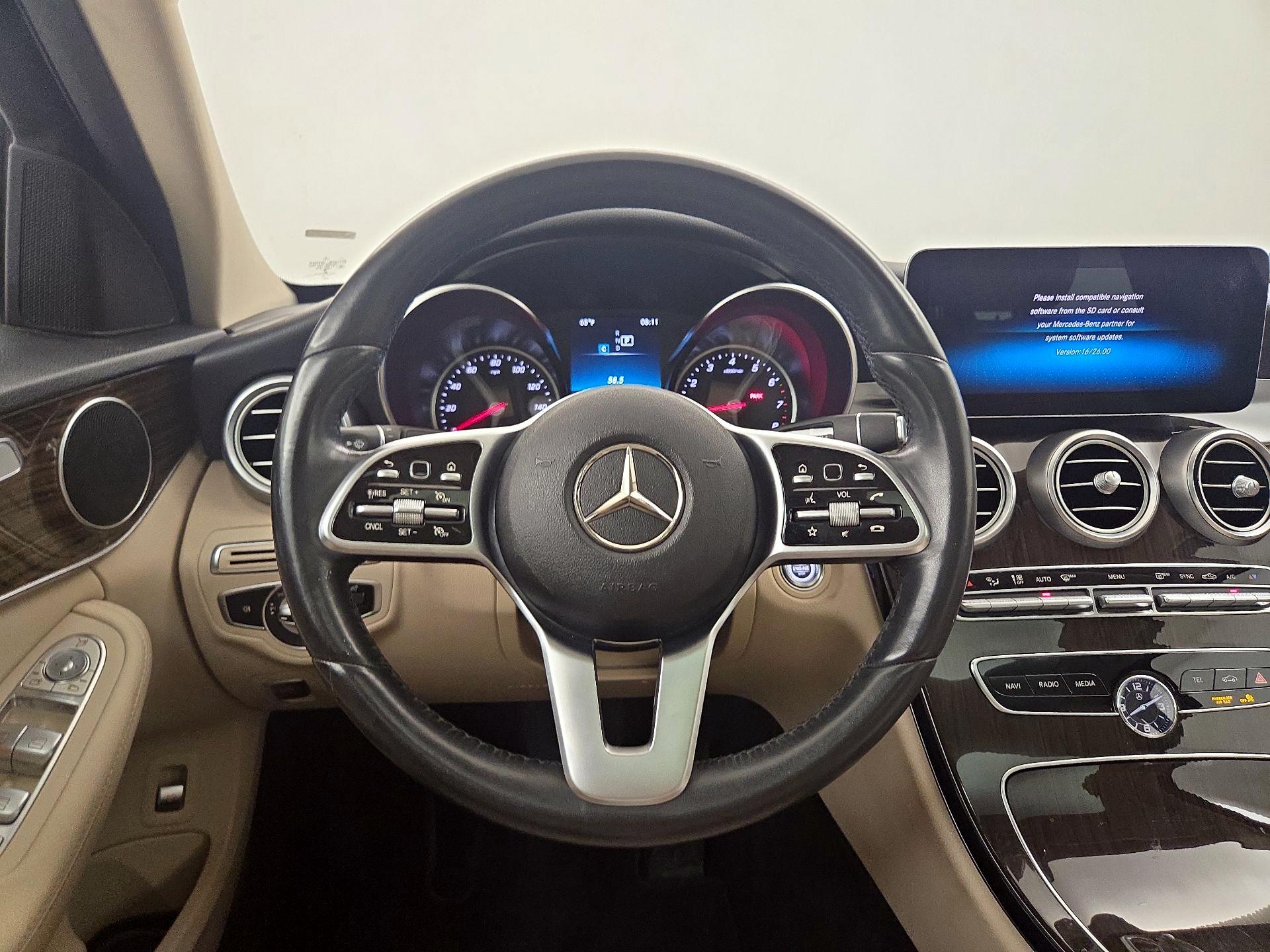 Thumbnail: 2020 Mercedes-Benz C-Class - 10