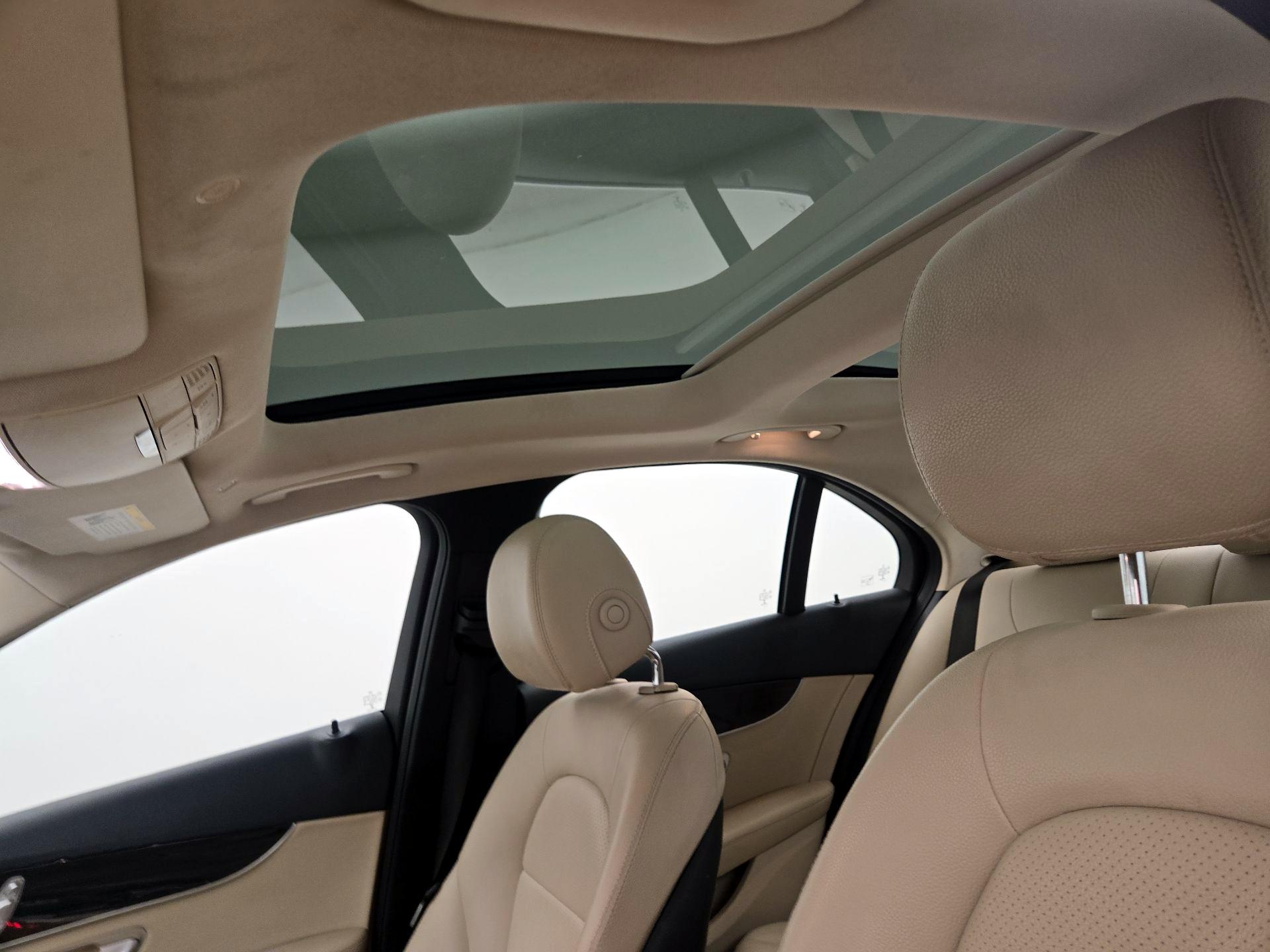 Thumbnail: 2020 Mercedes-Benz C-Class - 19