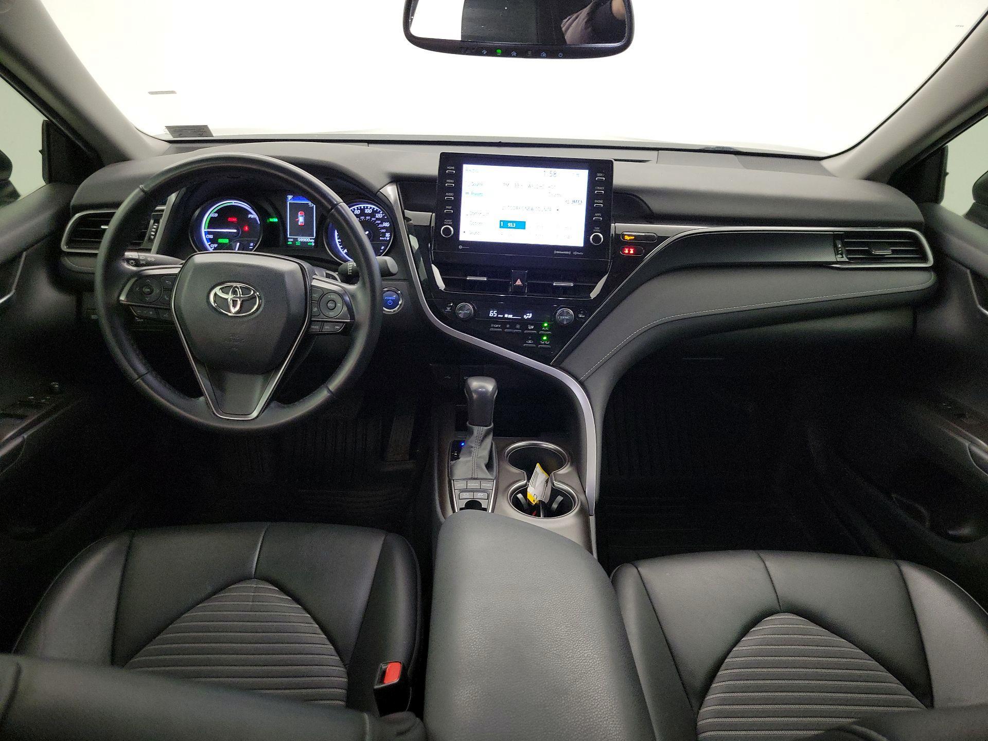 Thumbnail: 2022 Toyota Camry - 9