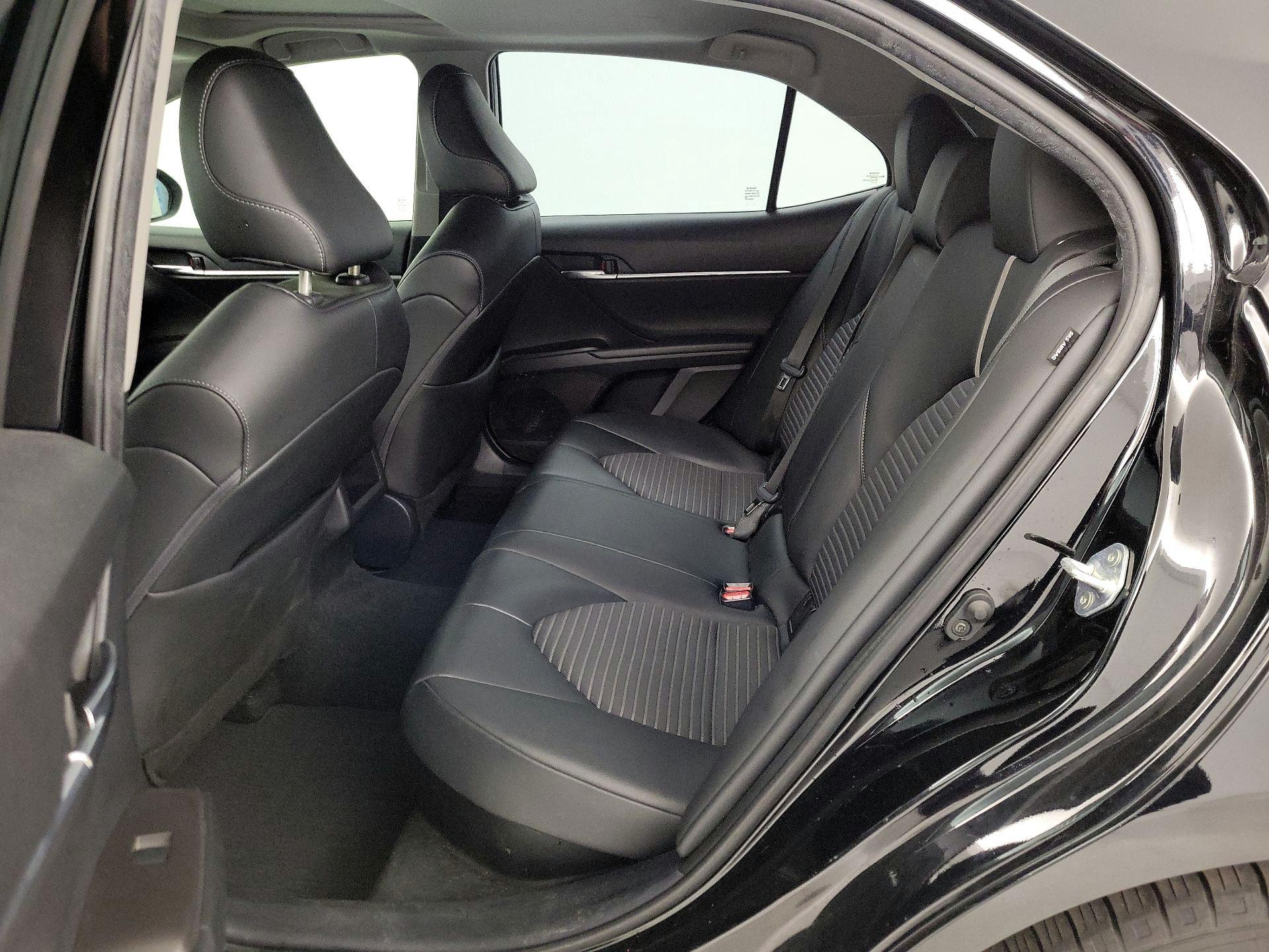 Thumbnail: 2022 Toyota Camry - 20