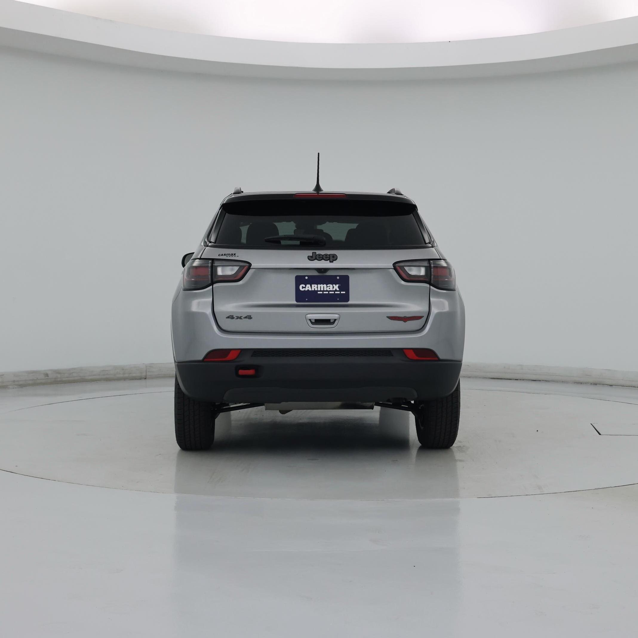 Thumbnail: 2022 Jeep Compass - 6