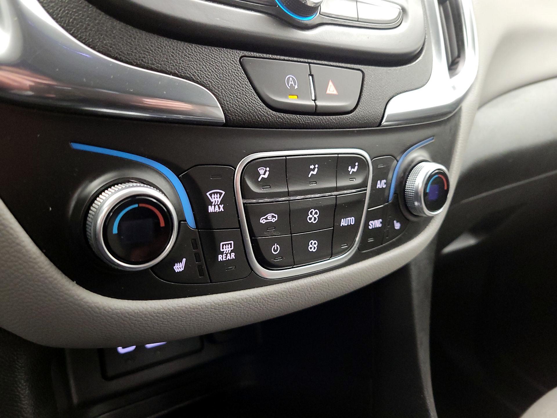 Thumbnail: 2024 Chevrolet Equinox - 16