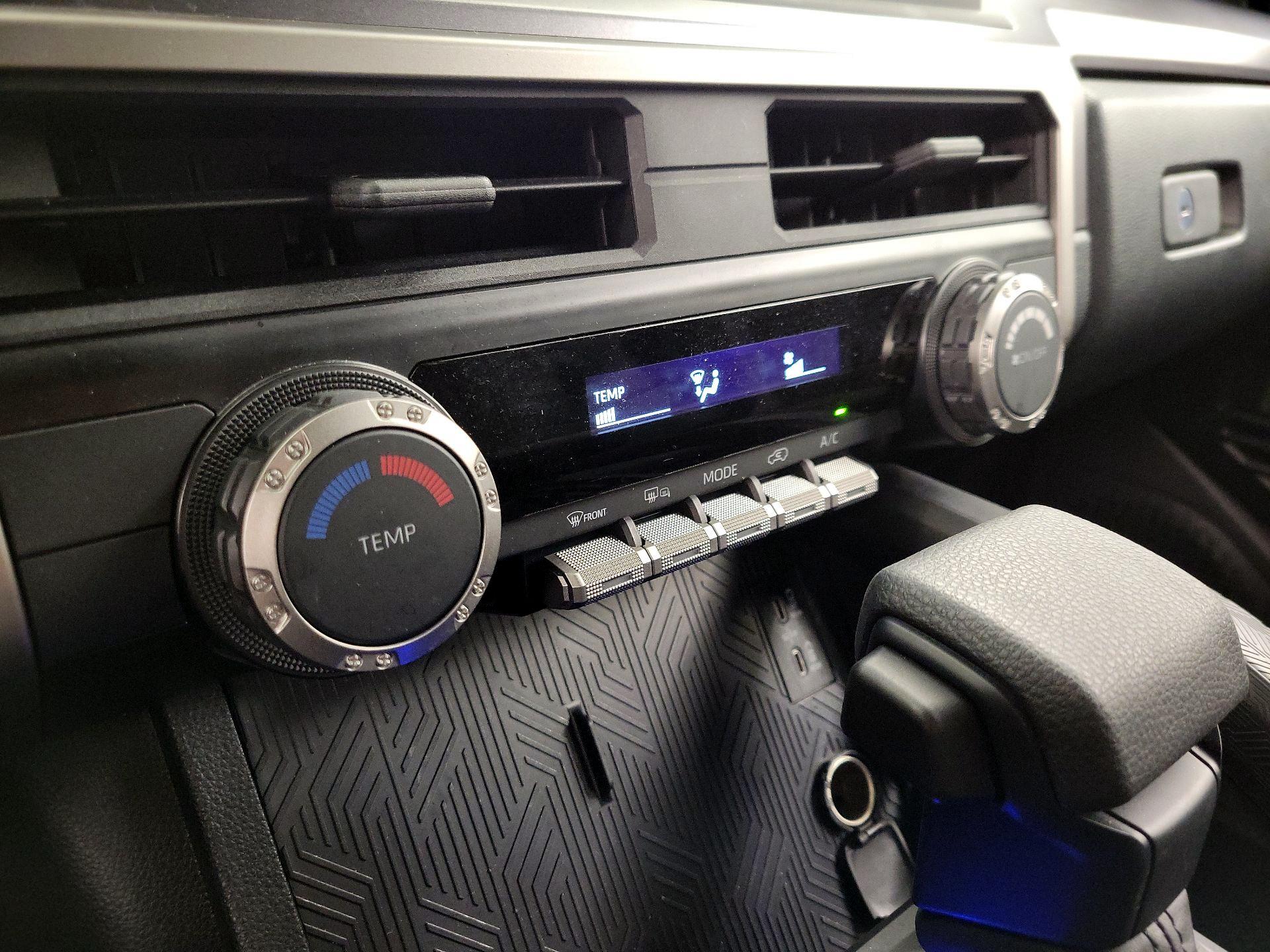 Thumbnail: 2025 Toyota 4Runner - 16