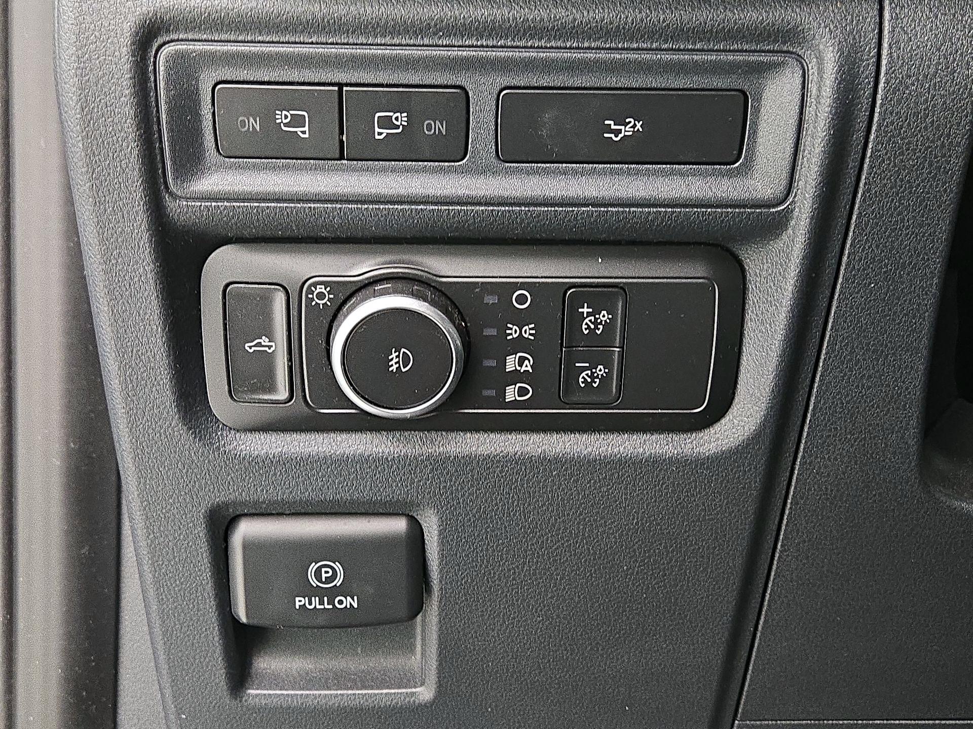 Thumbnail: 2022 Ford F-150 - 13