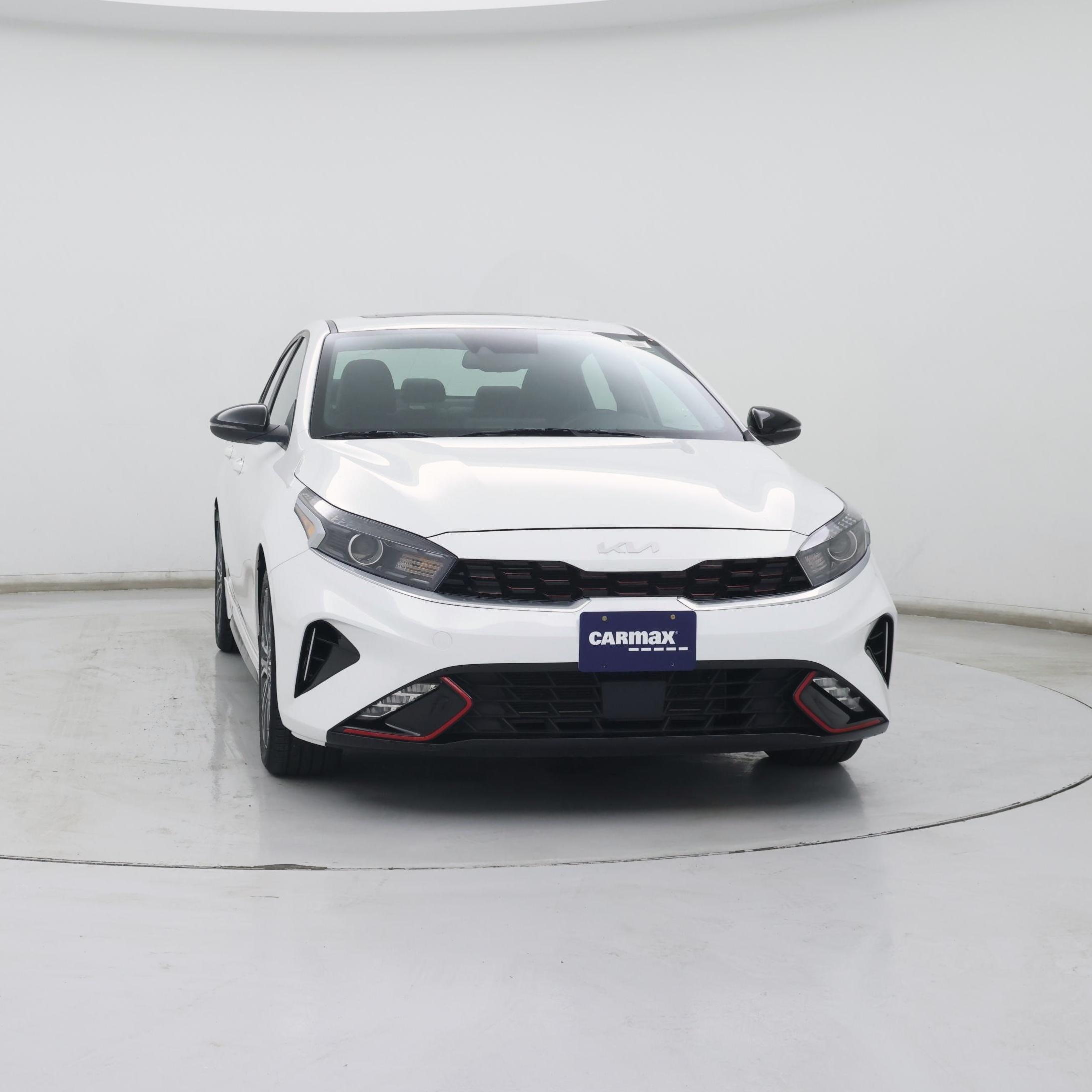 Thumbnail: 2023 Kia Forte - 5