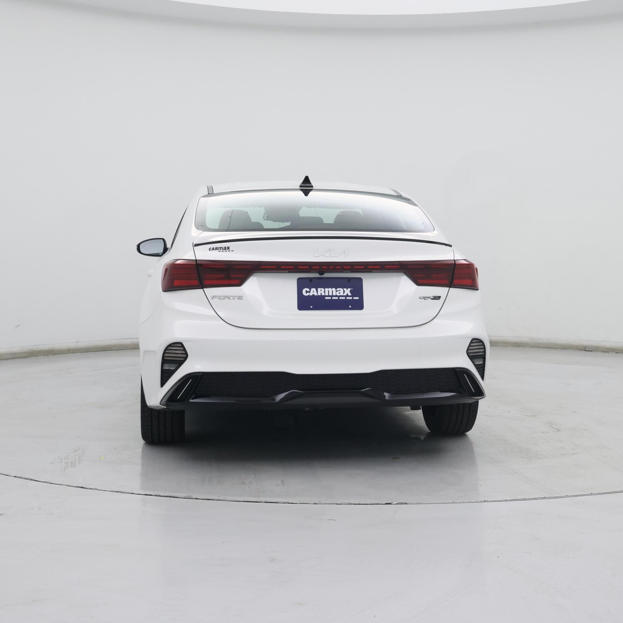 Thumbnail: 2023 Kia Forte - 6