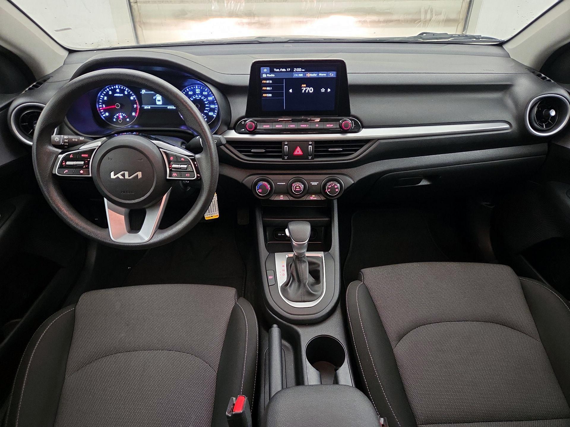 Thumbnail: 2024 Kia Forte - 9