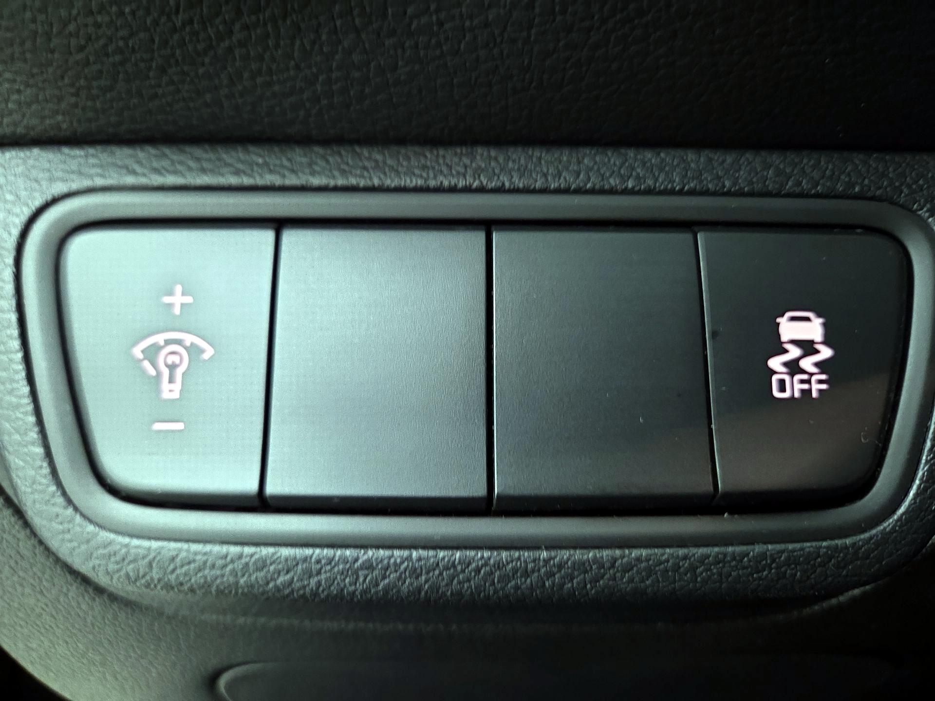 Thumbnail: 2024 Kia Forte - 13