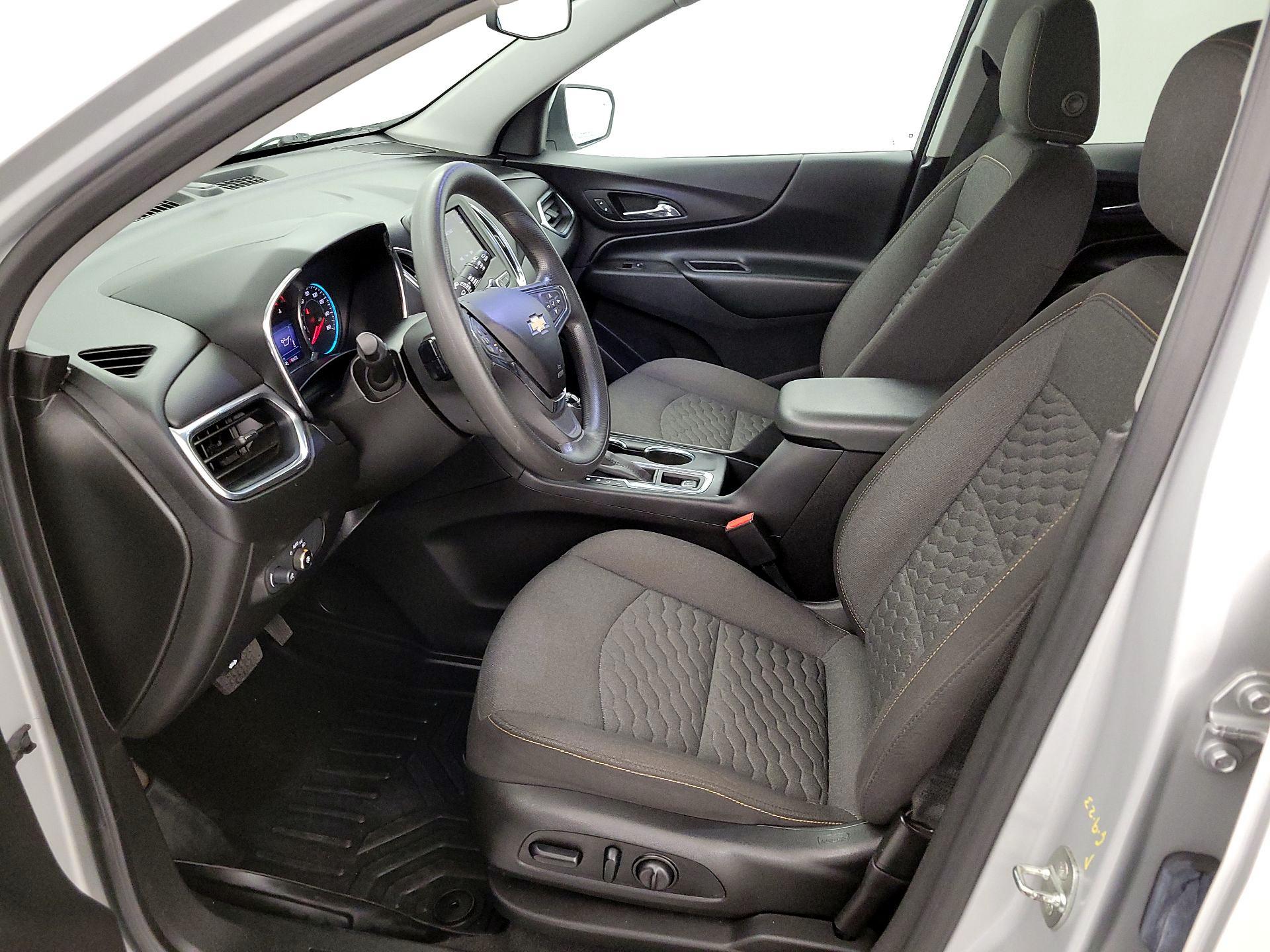 Thumbnail: 2021 Chevrolet Equinox - 11