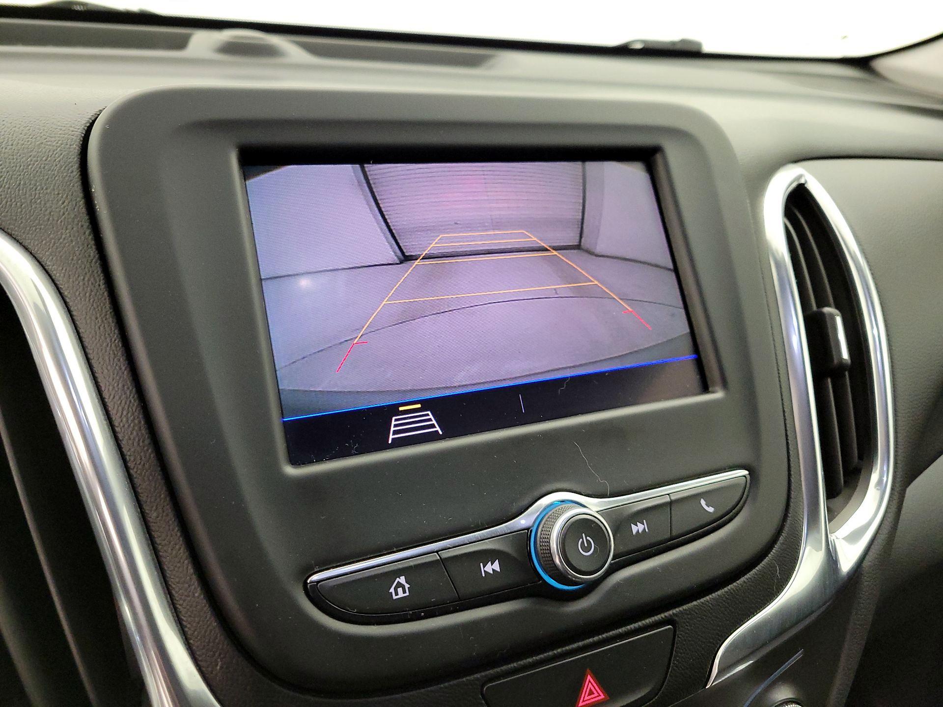 Thumbnail: 2021 Chevrolet Equinox - 14