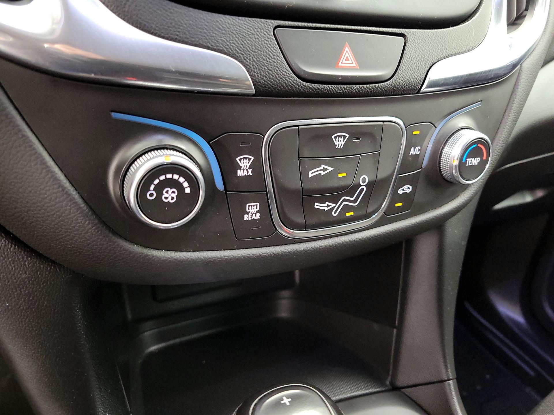Thumbnail: 2021 Chevrolet Equinox - 16