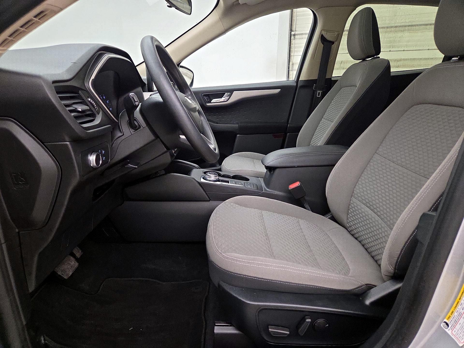 Thumbnail: 2020 Ford Escape - 11