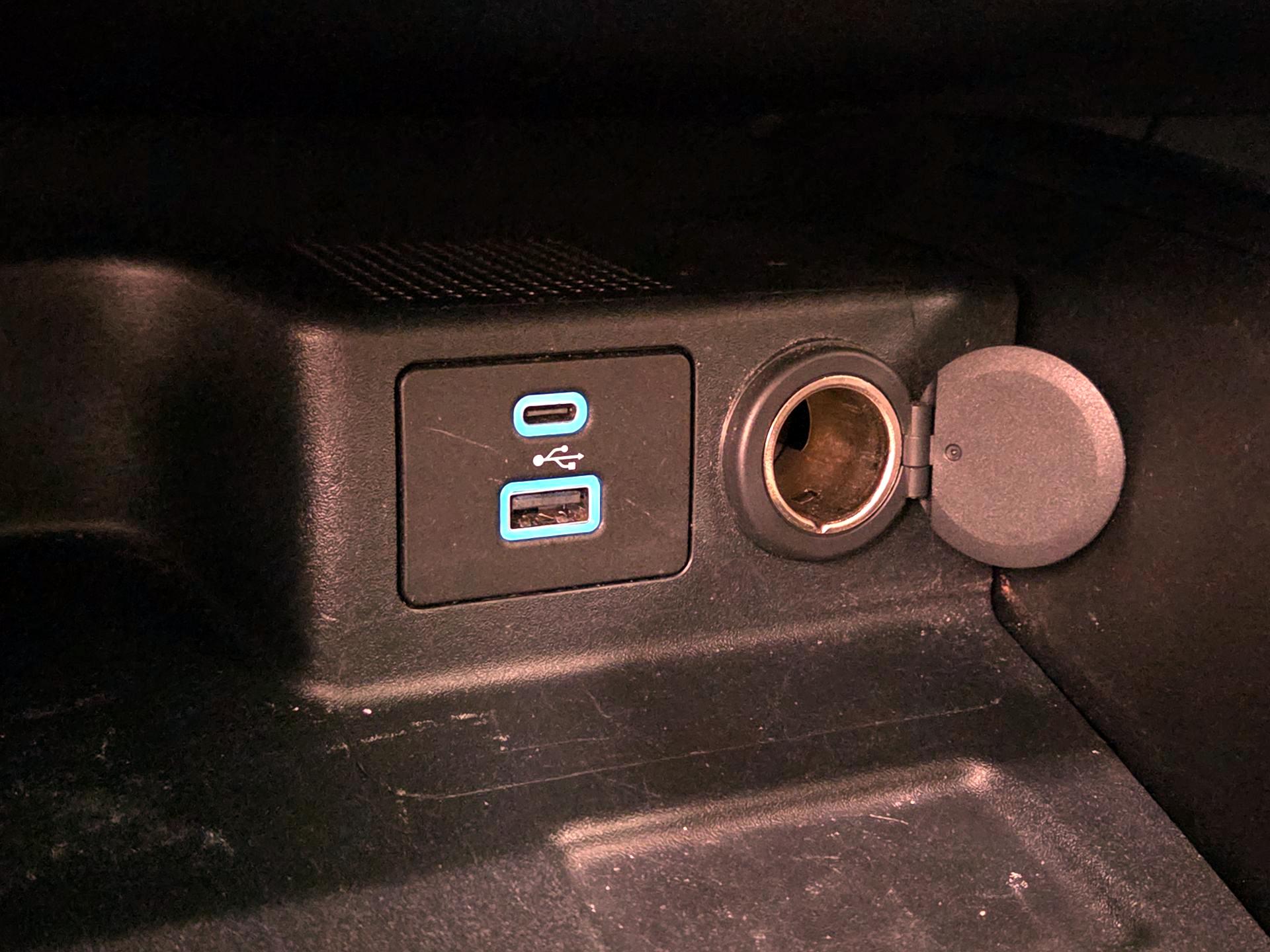 Thumbnail: 2020 Ford Escape - 18