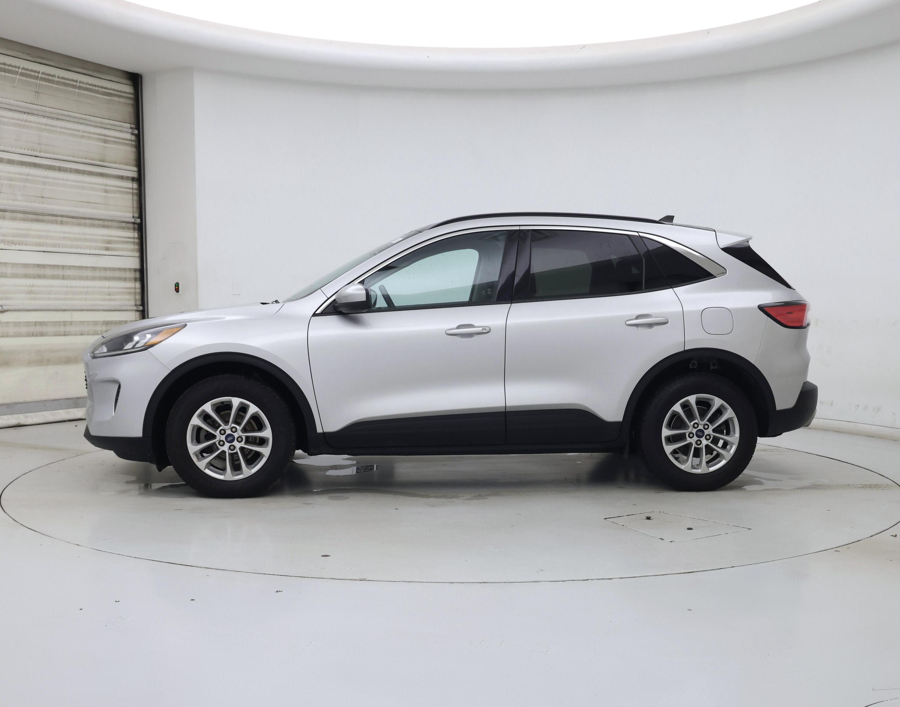 Thumbnail: 2020 Ford Escape - 3