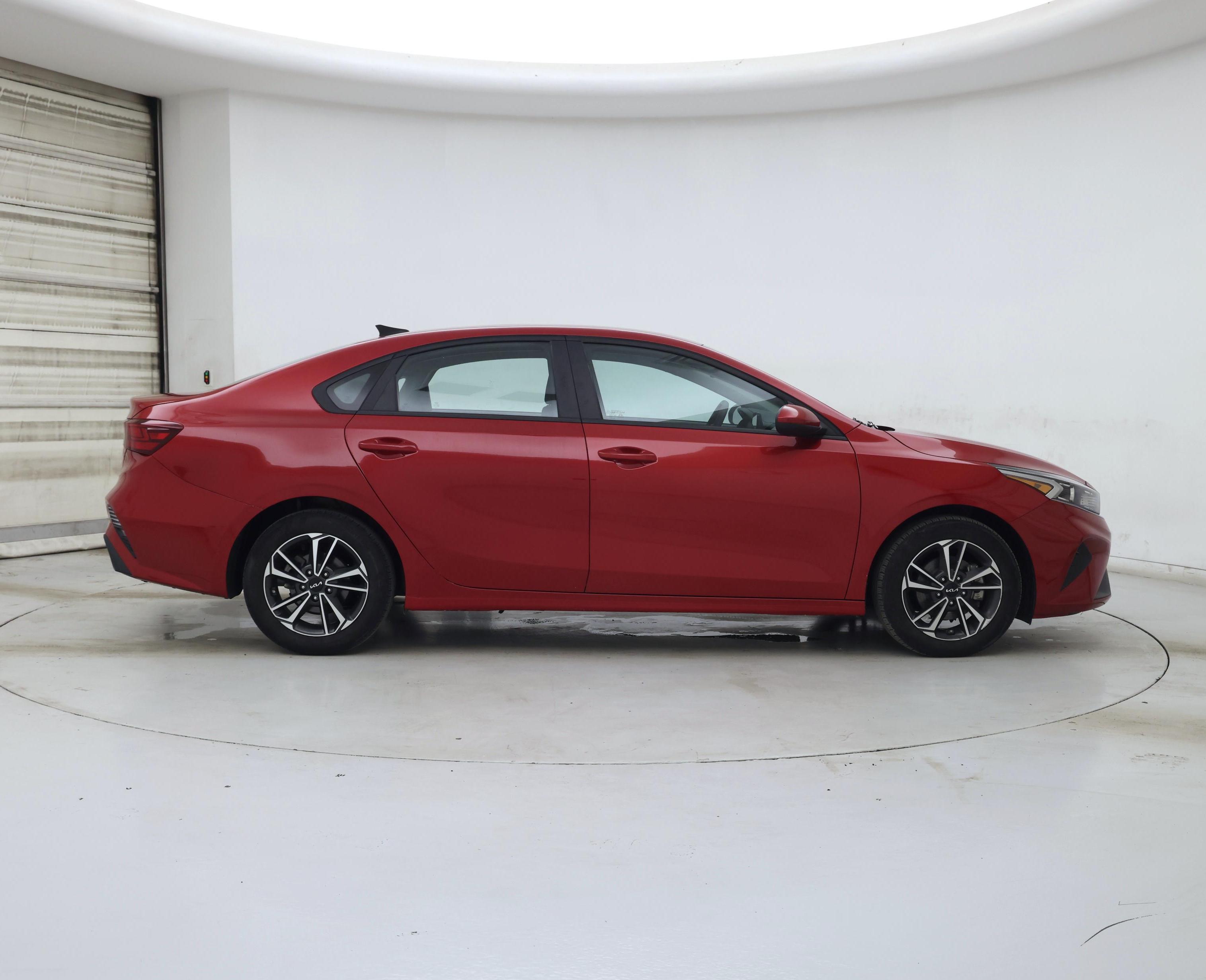 Thumbnail: 2023 Kia Forte - 7