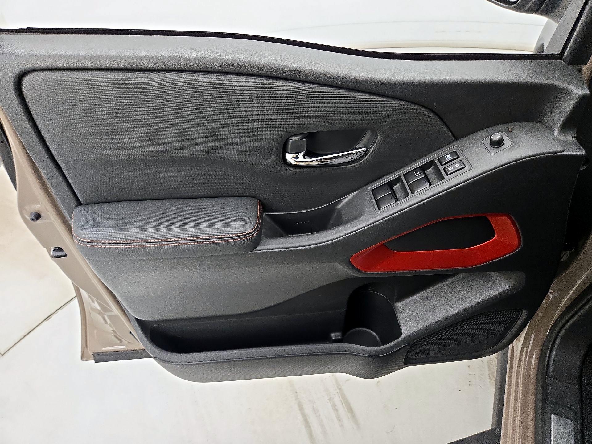 Thumbnail: 2023 Nissan Frontier - 12