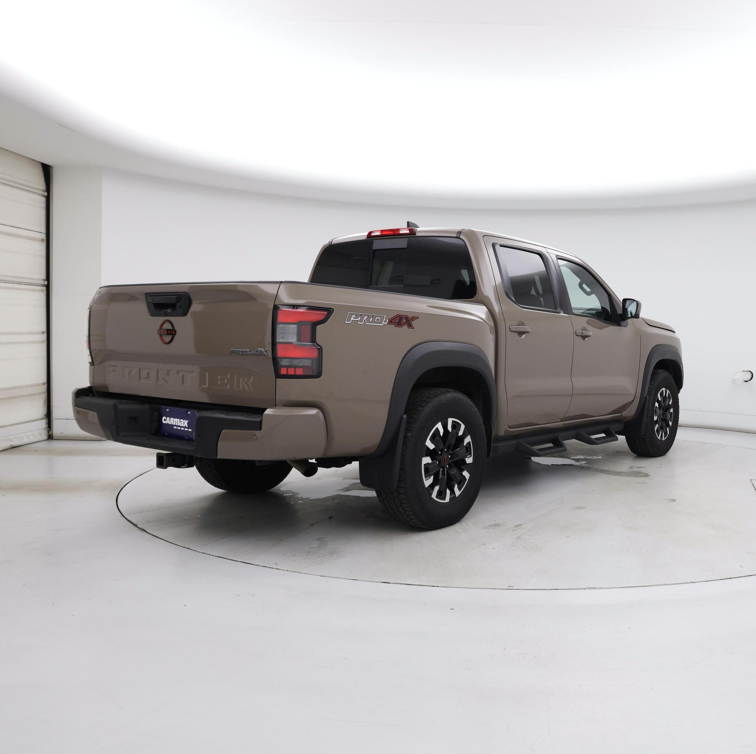 Thumbnail: 2023 Nissan Frontier - 8