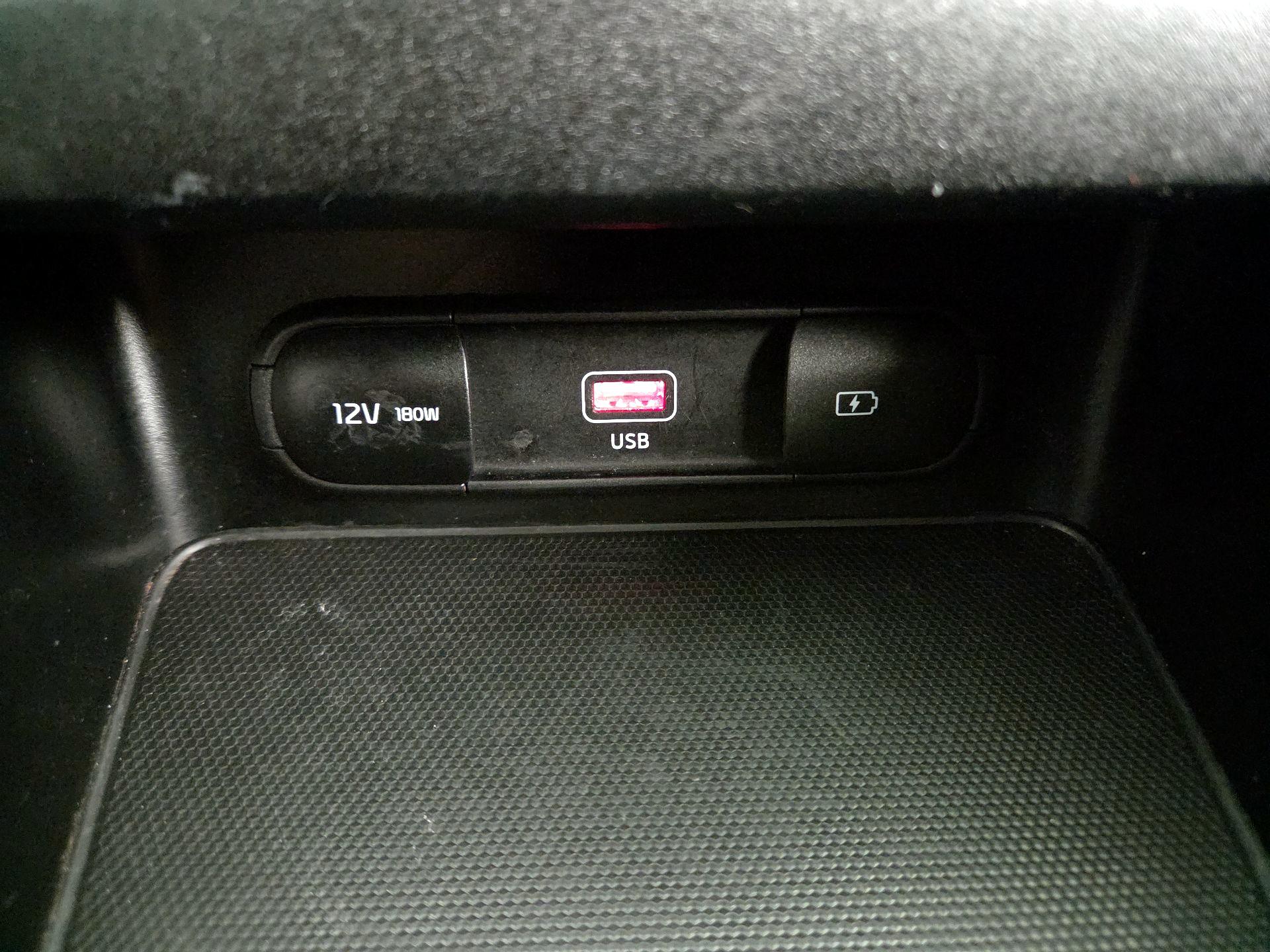 Thumbnail: 2024 Kia Forte - 18