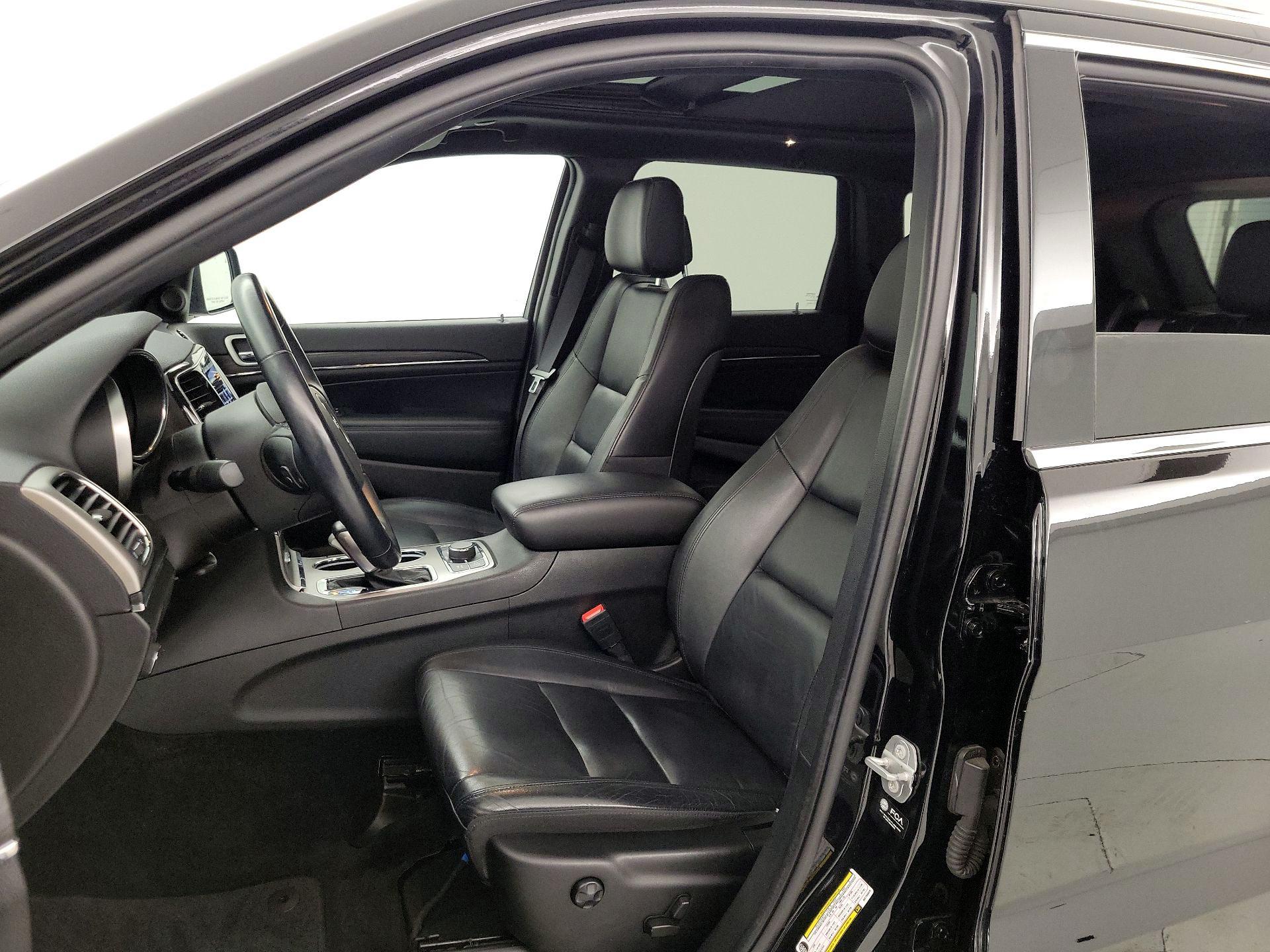 Thumbnail: 2021 Jeep Grand Cherokee - 11