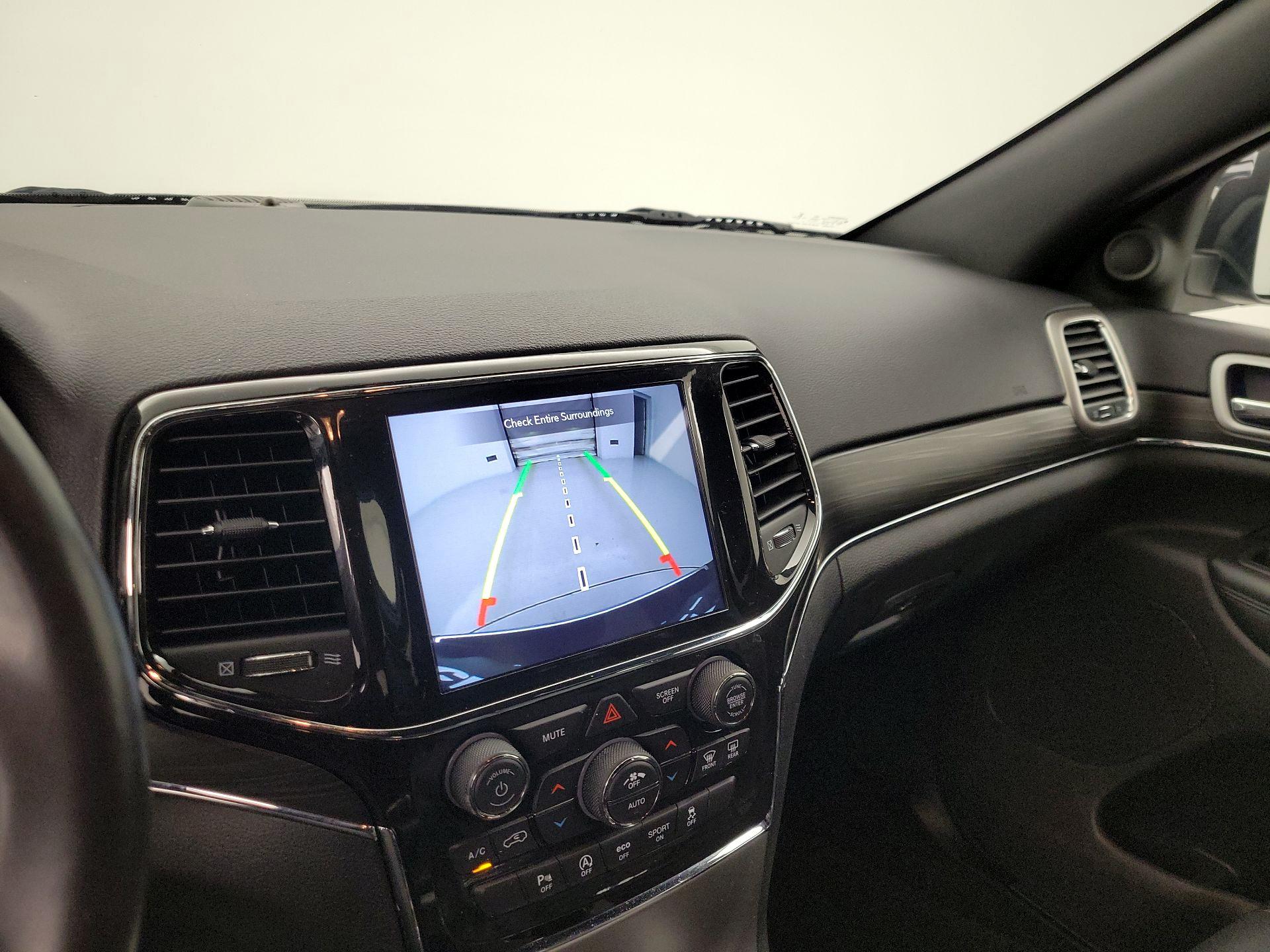 Thumbnail: 2021 Jeep Grand Cherokee - 15