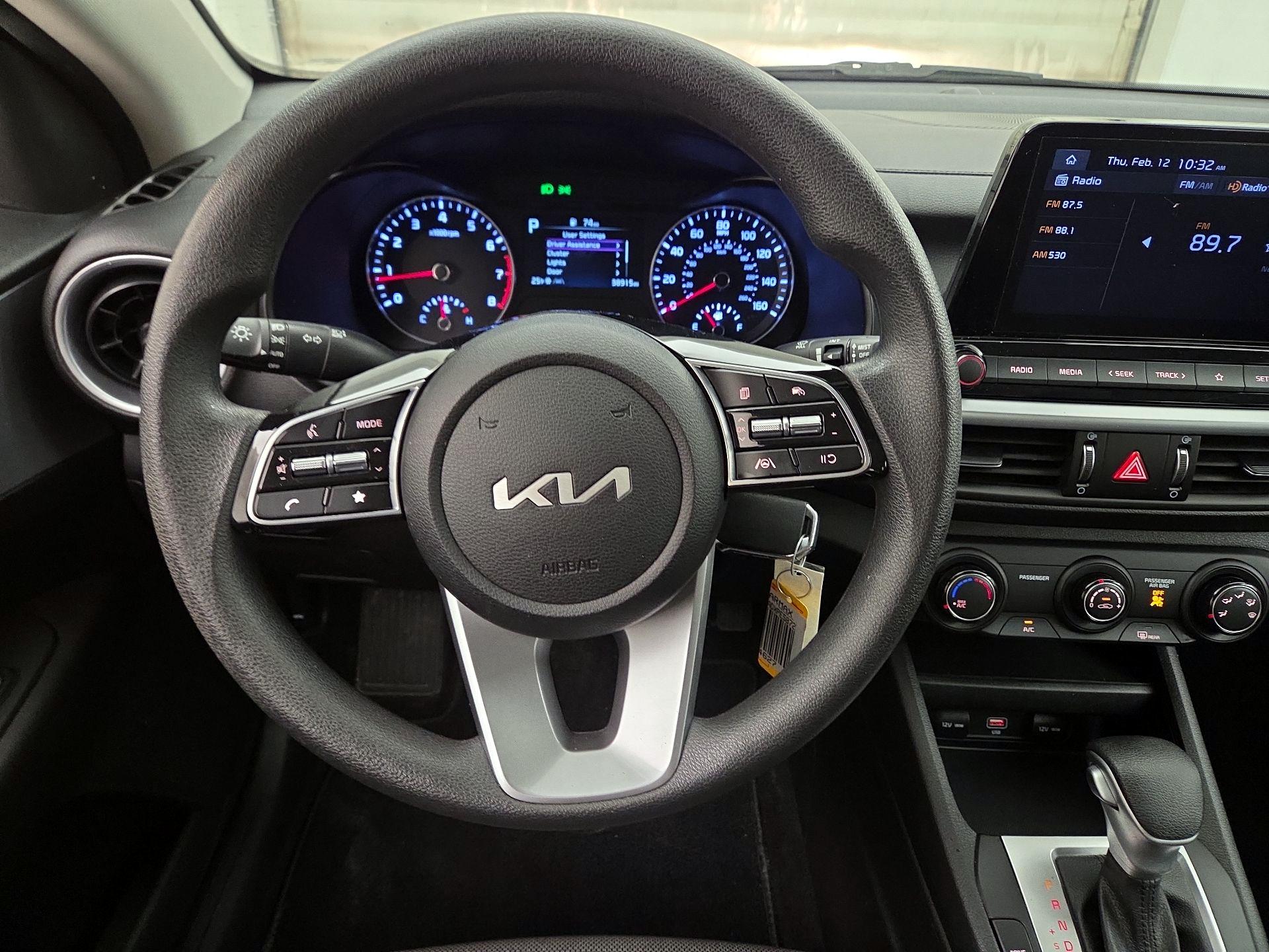 Thumbnail: 2023 Kia Forte - 10