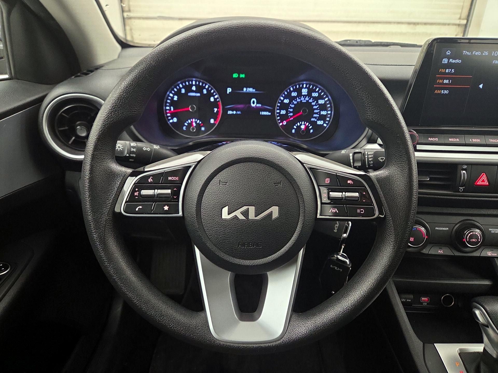 Thumbnail: 2023 Kia Forte - 10