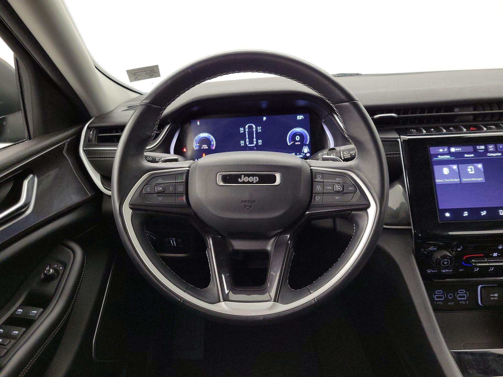 Thumbnail: 2022 Jeep Grand Cherokee - 10