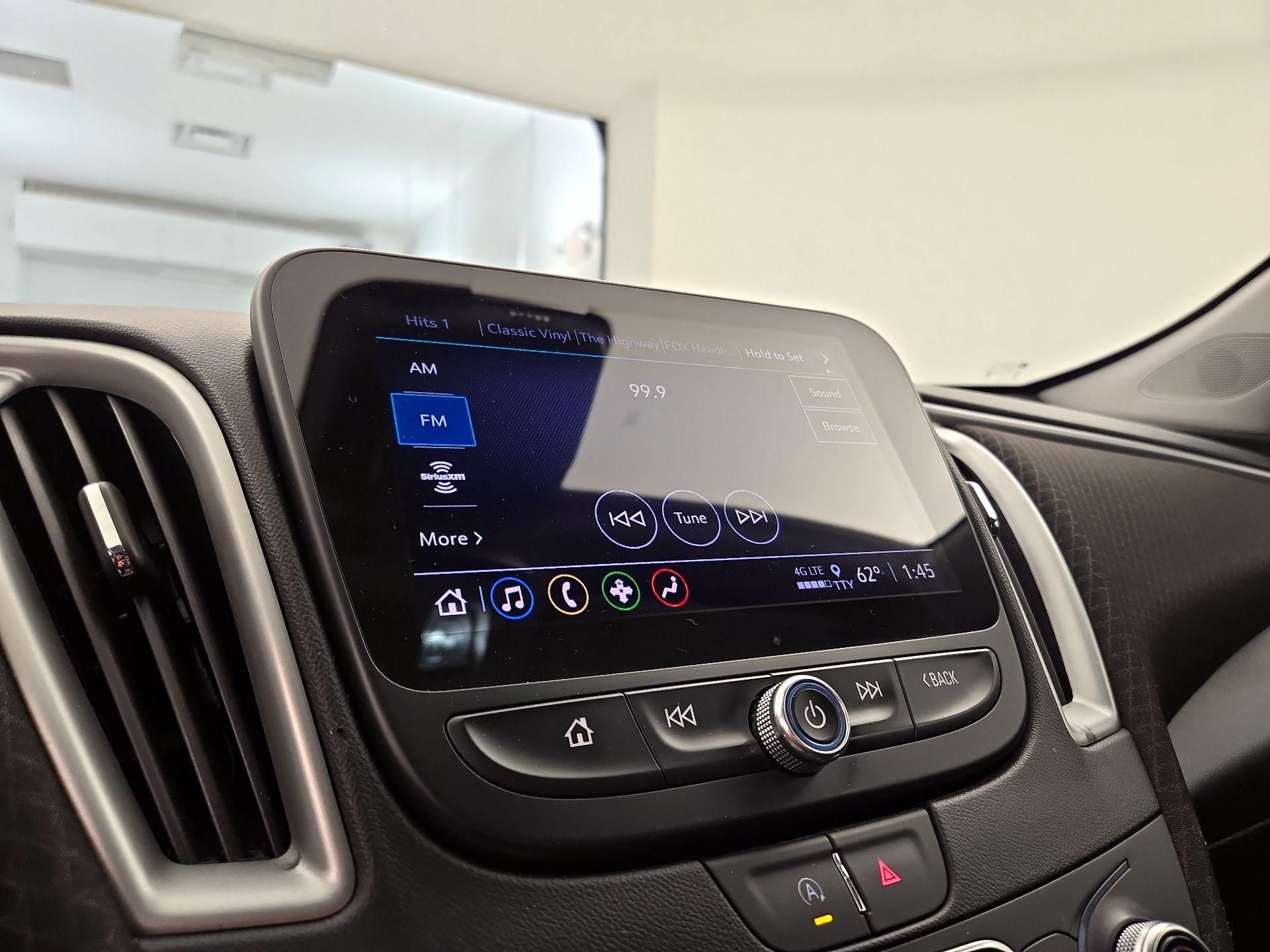 Thumbnail: 2024 Chevrolet Malibu - 13