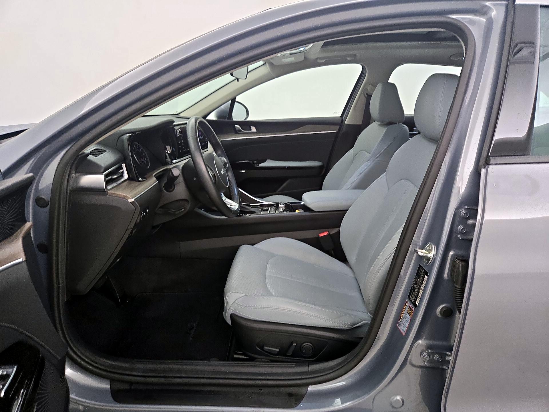 Thumbnail: 2023 Kia K5 - 11