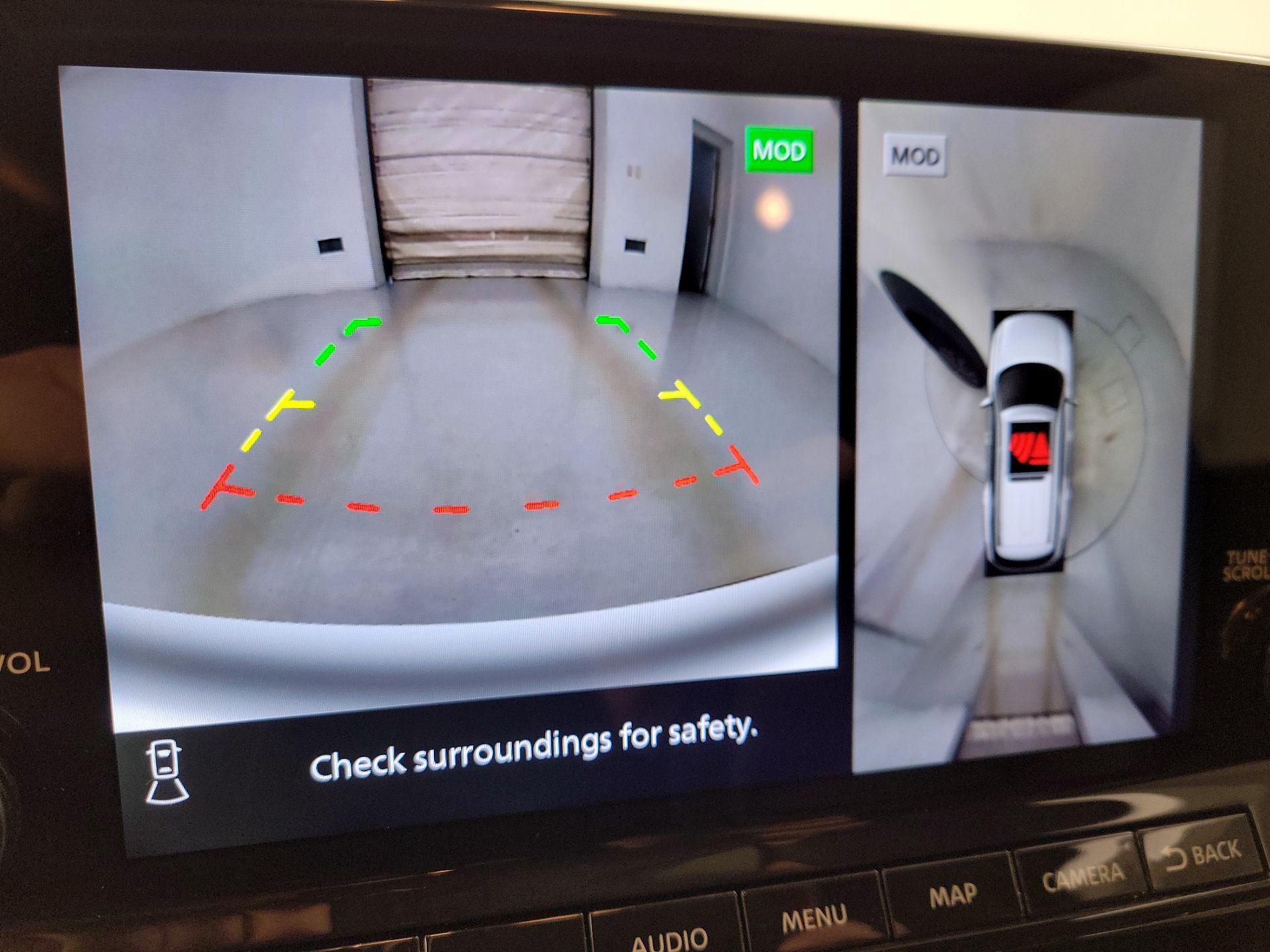 Thumbnail: 2022 Nissan Pathfinder - 15