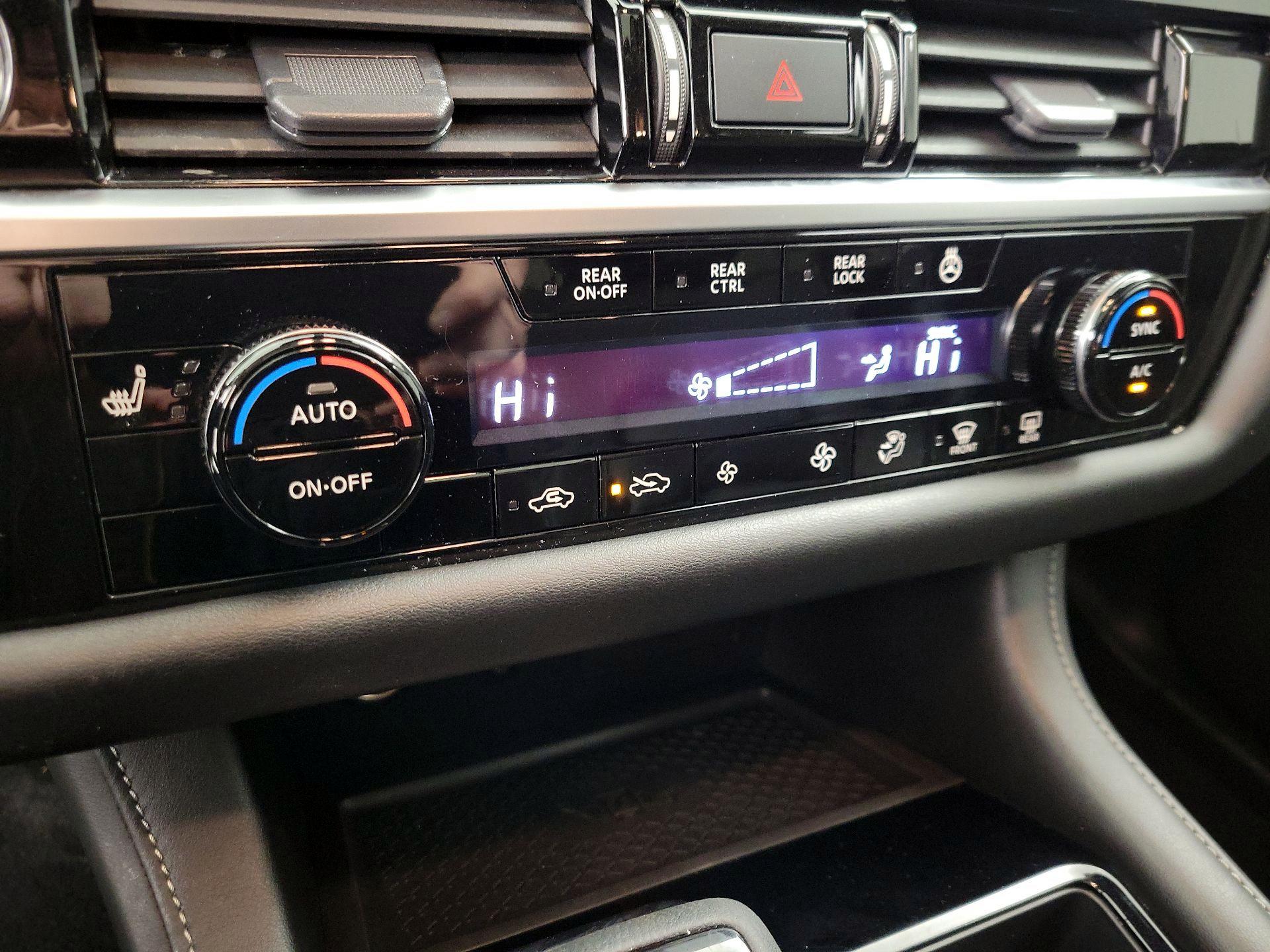 Thumbnail: 2022 Nissan Pathfinder - 17