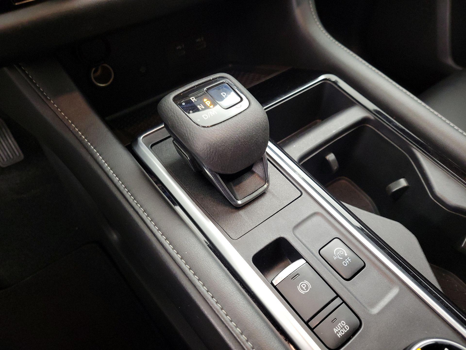 Thumbnail: 2022 Nissan Pathfinder - 18