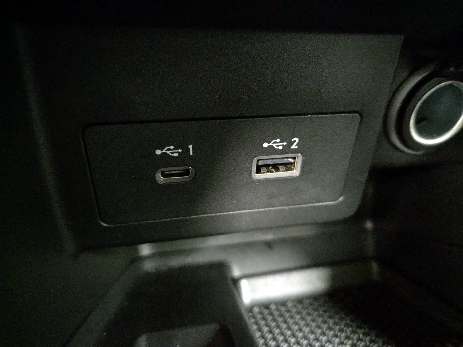 Thumbnail: 2023 Nissan Kicks - 18