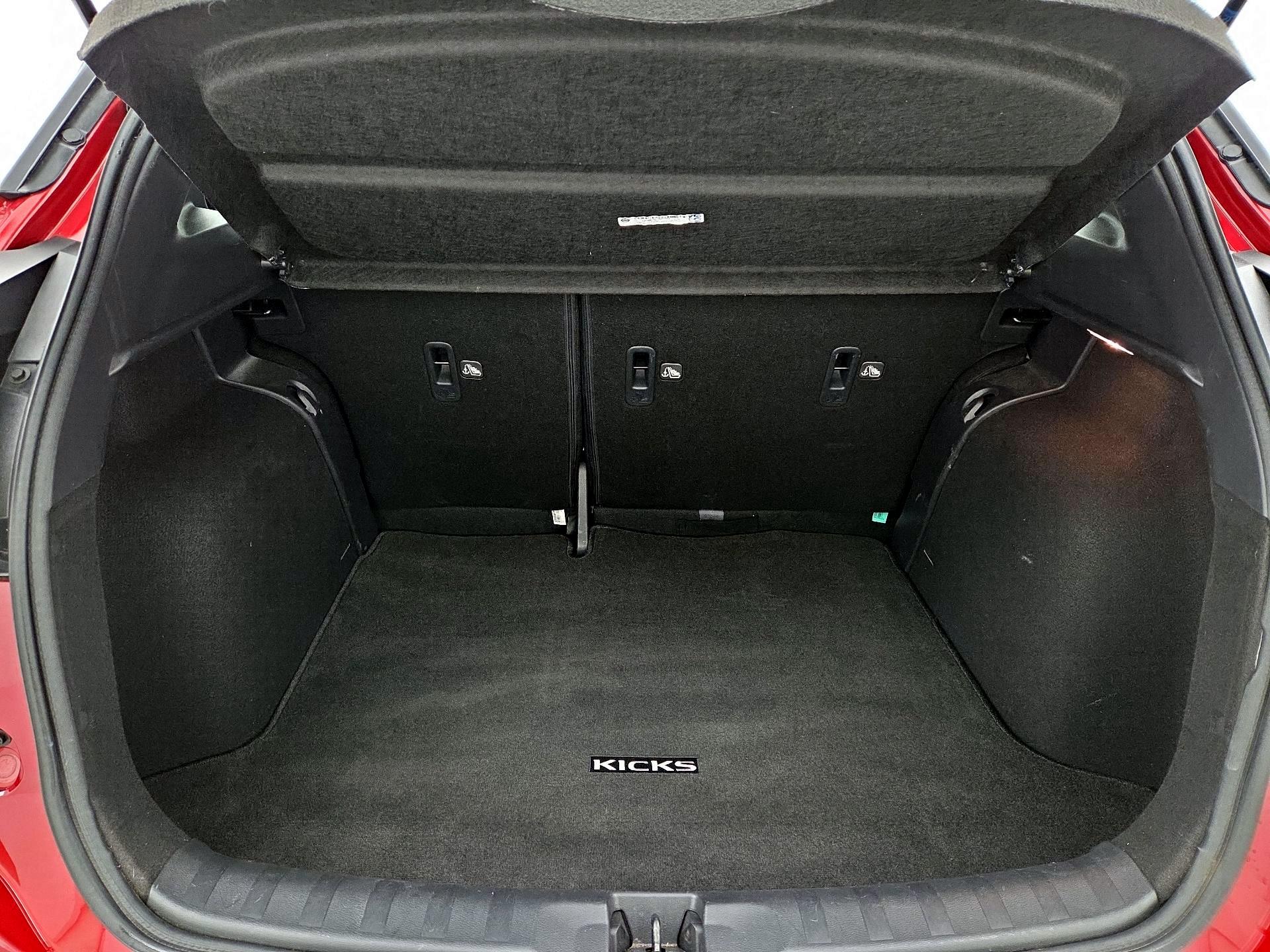 Thumbnail: 2023 Nissan Kicks - 20