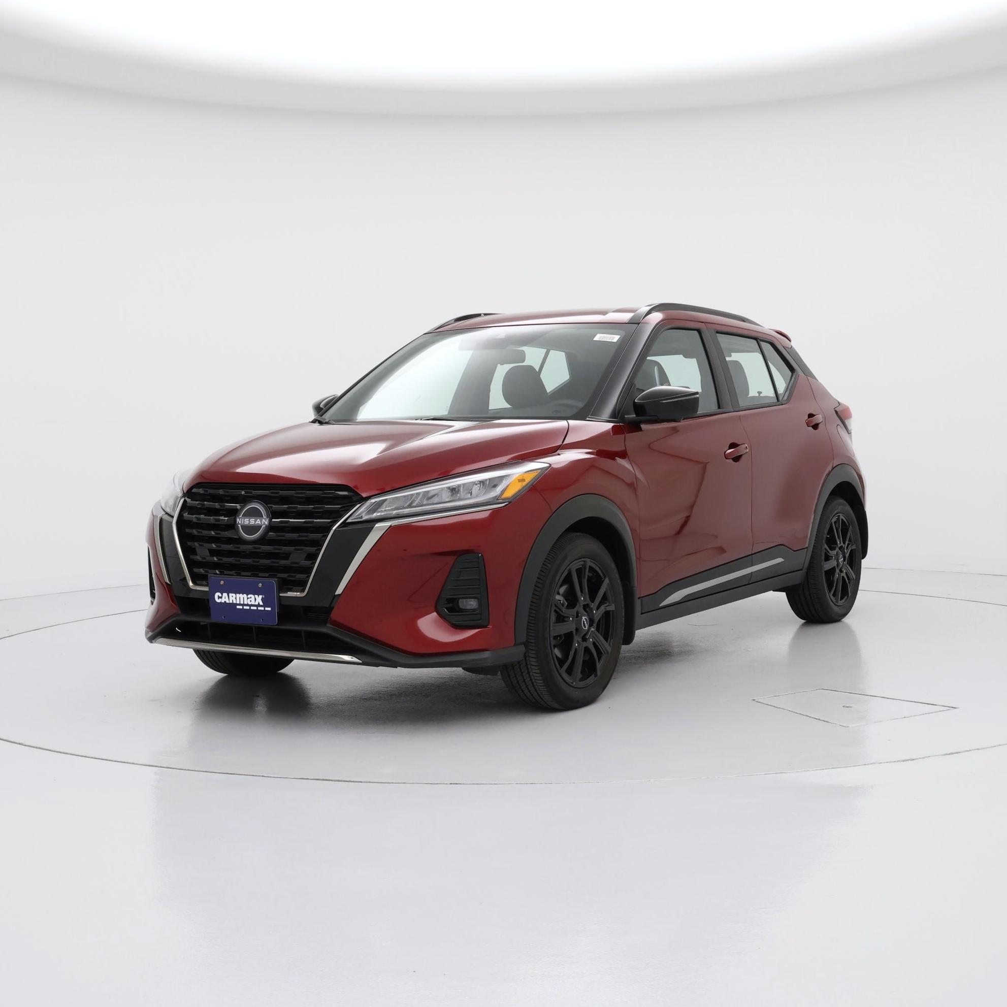 Thumbnail: 2023 Nissan Kicks - 4