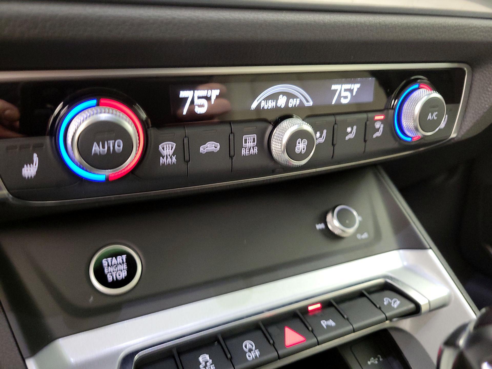 Thumbnail: 2023 Audi Q3 - 16