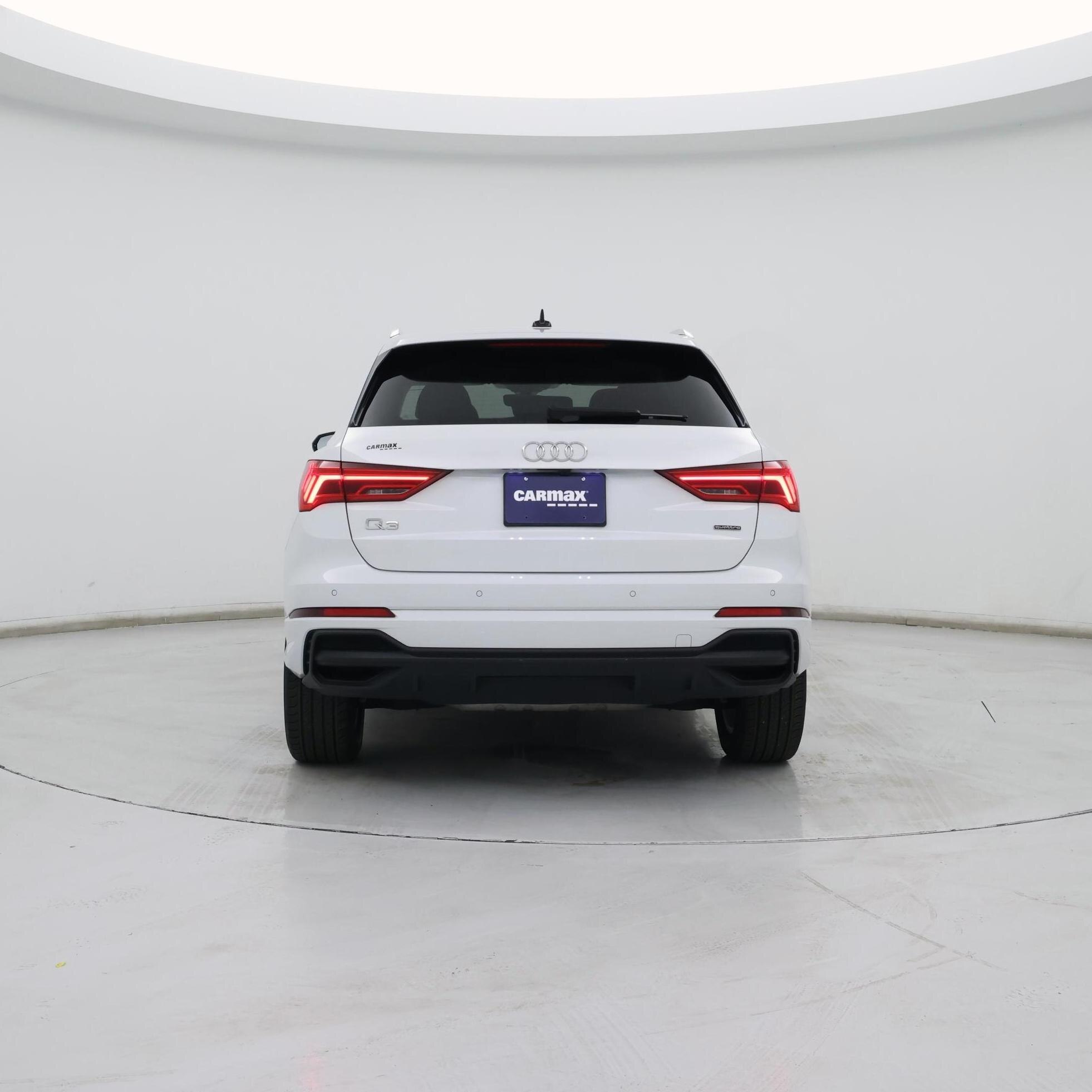 Thumbnail: 2023 Audi Q3 - 6