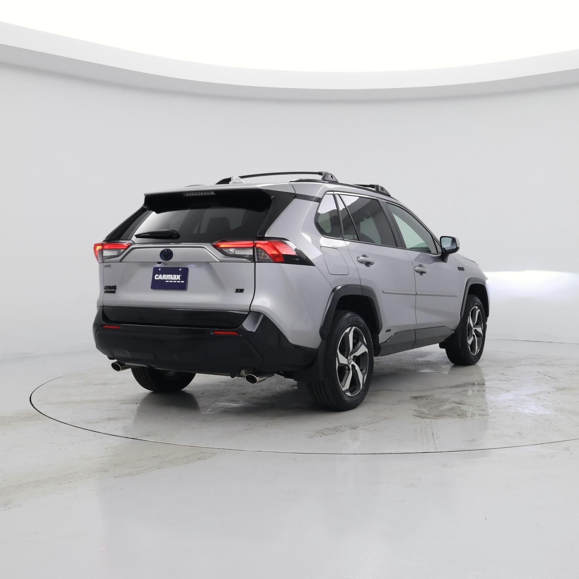 Thumbnail: 2022 Toyota RAV4 - 8